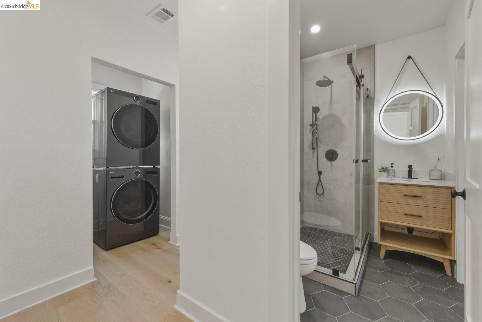 523 25Th St, Oakland CA 94612 — photo 22