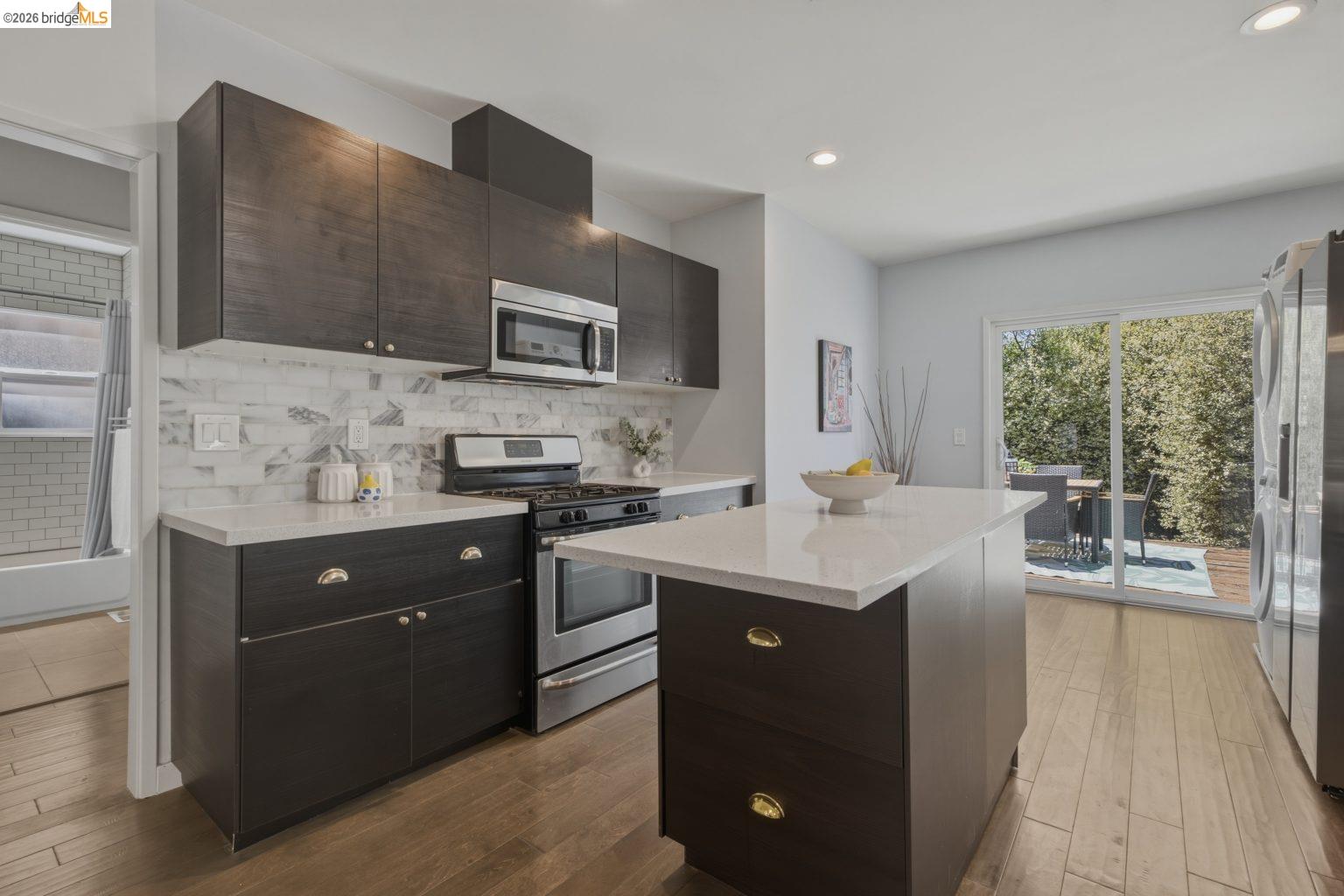2523 Martin Luther King Jr Way, Oakland CA 94612 — photo 15