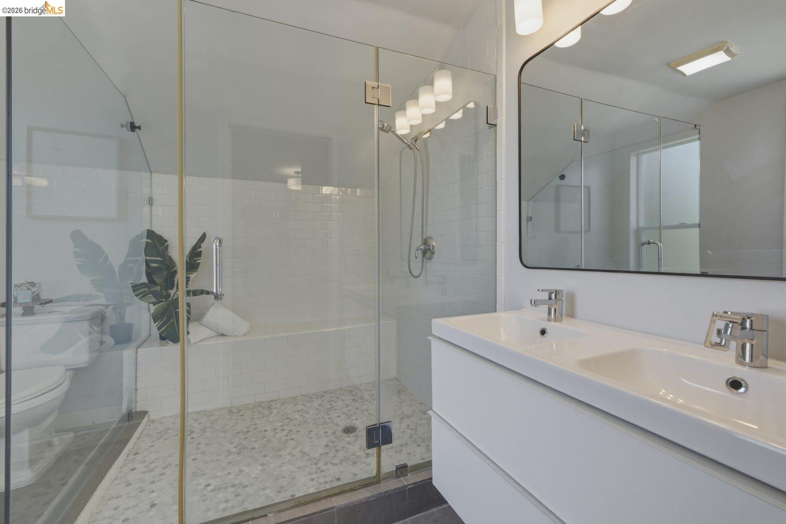 2523 Martin Luther King Jr Way, Oakland CA 94612 — photo 34