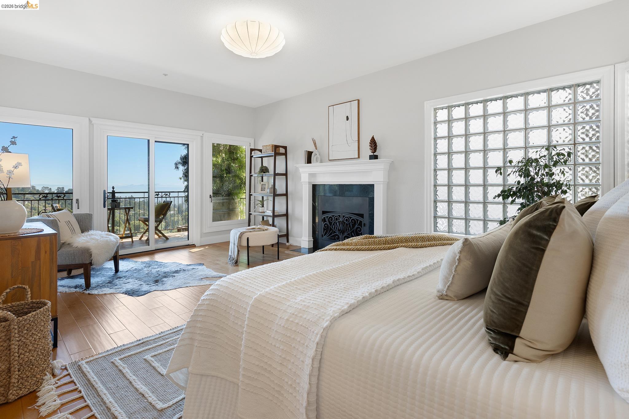 7015 Elverton Dr, Oakland CA 94611 — photo 32