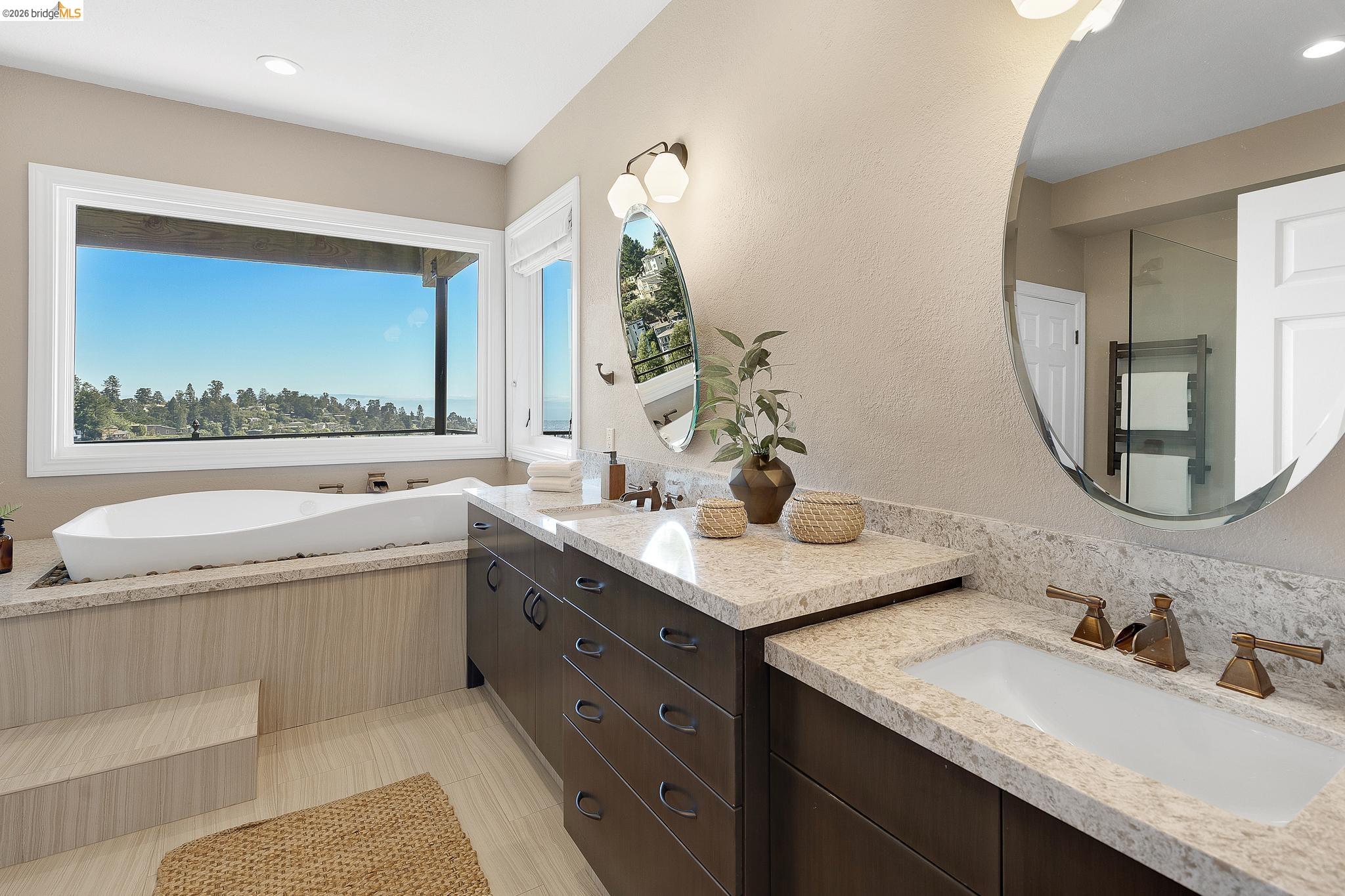 7015 Elverton Dr, Oakland CA 94611 — photo 35