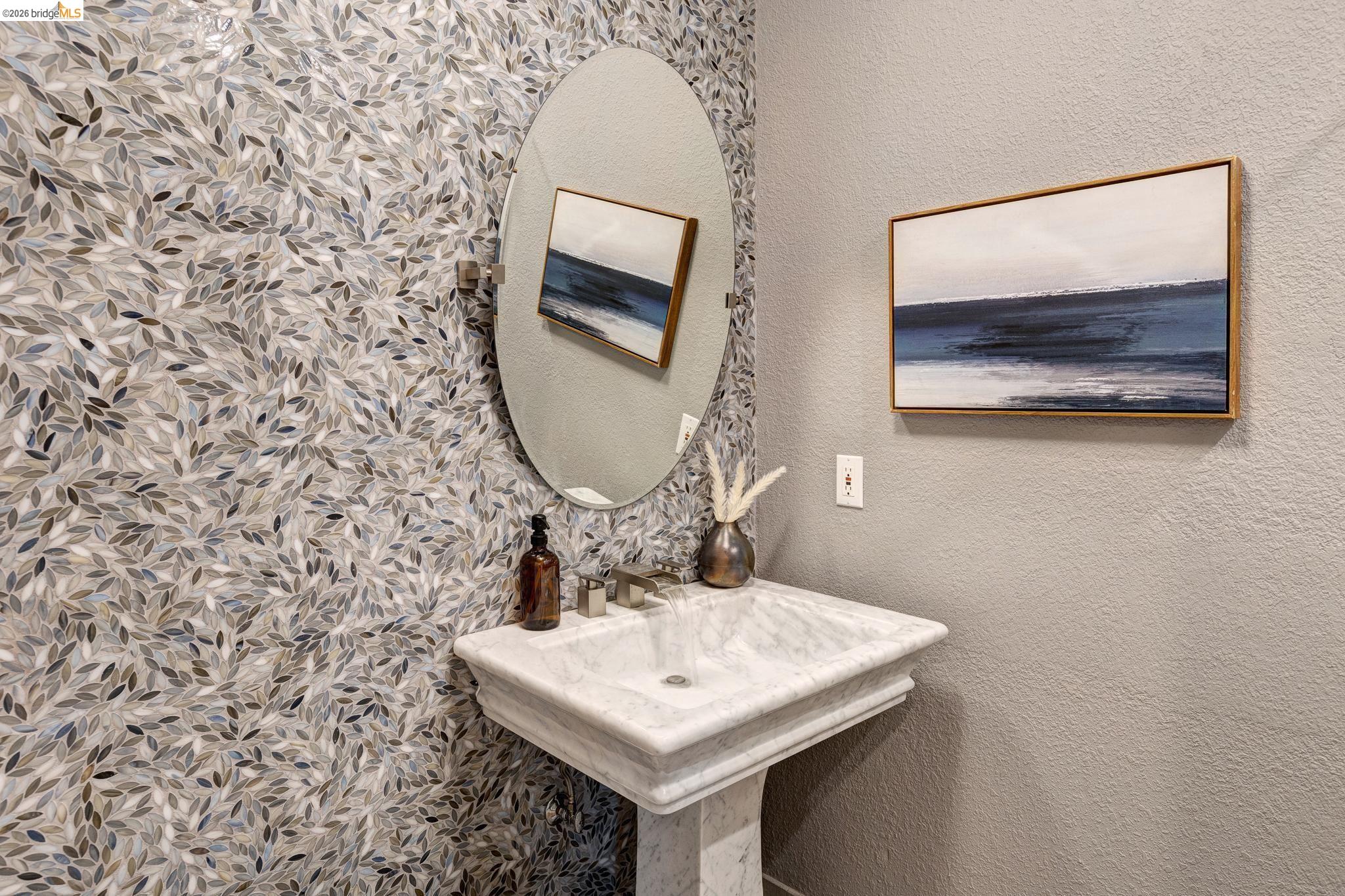 7015 Elverton Dr, Oakland CA 94611 — photo 46
