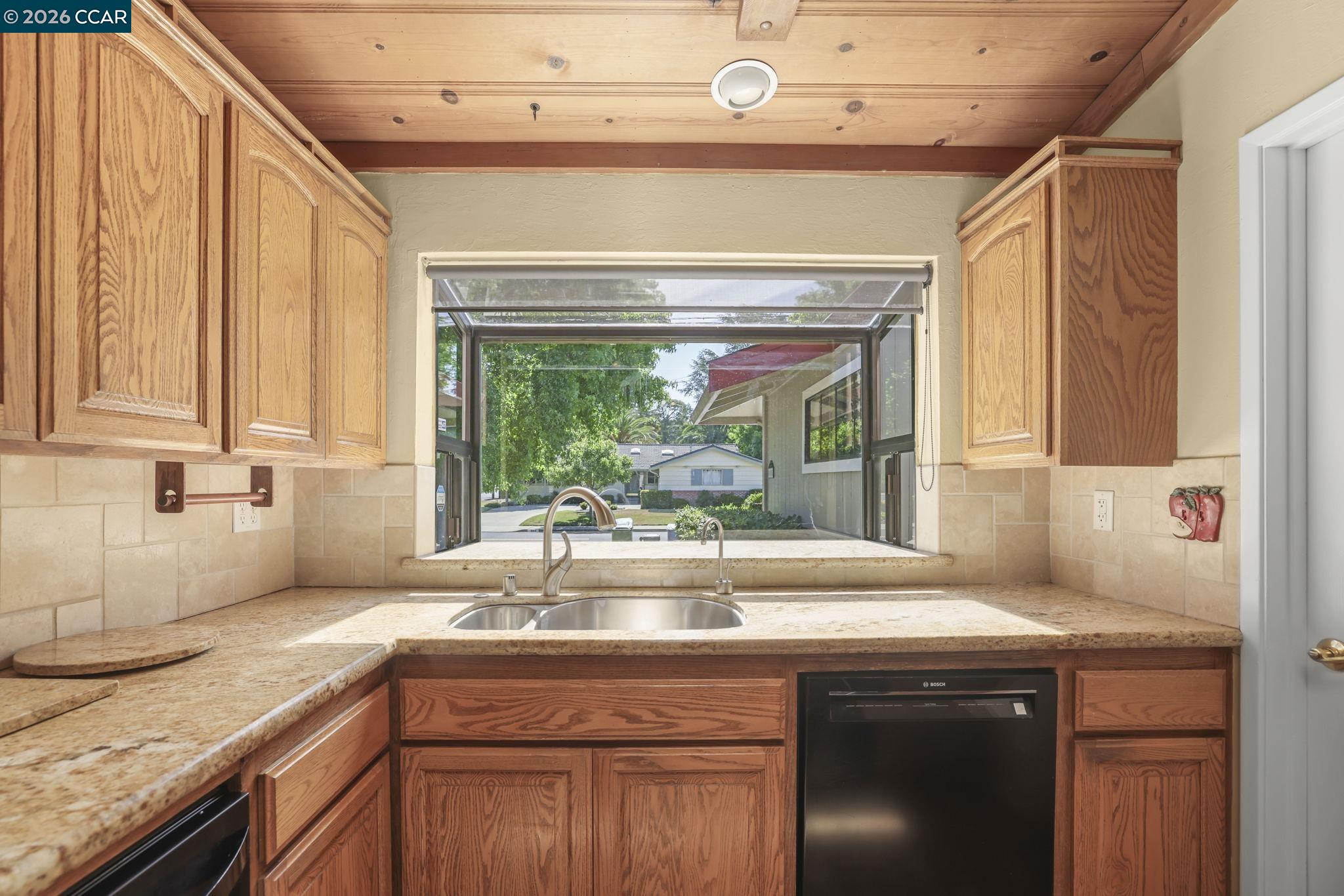 185 Rock Oak Ct, Walnut Creek CA 94598 — photo 9