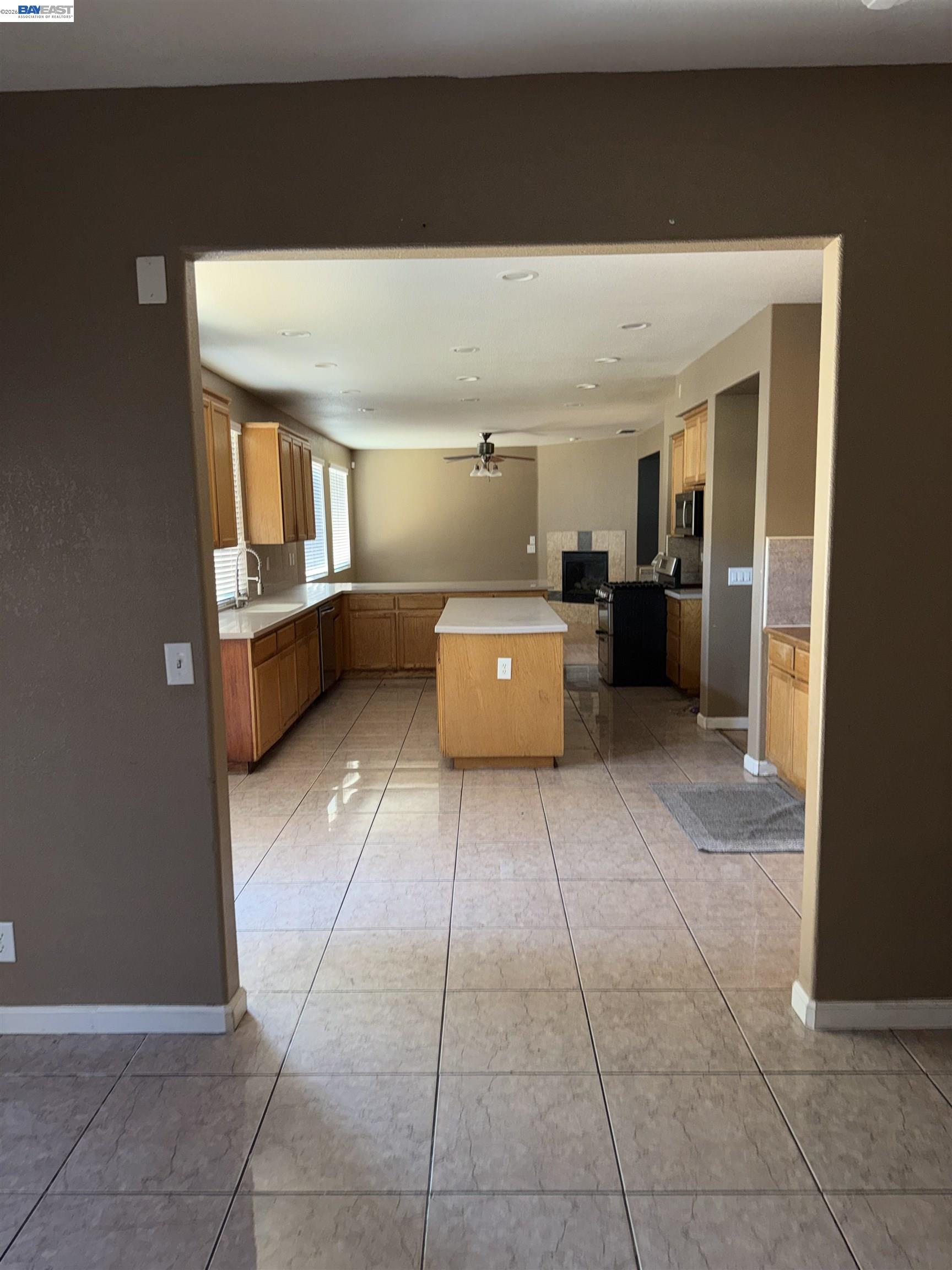 1016 Cypress Run Dr, Stockton CA 95209 — photo 24
