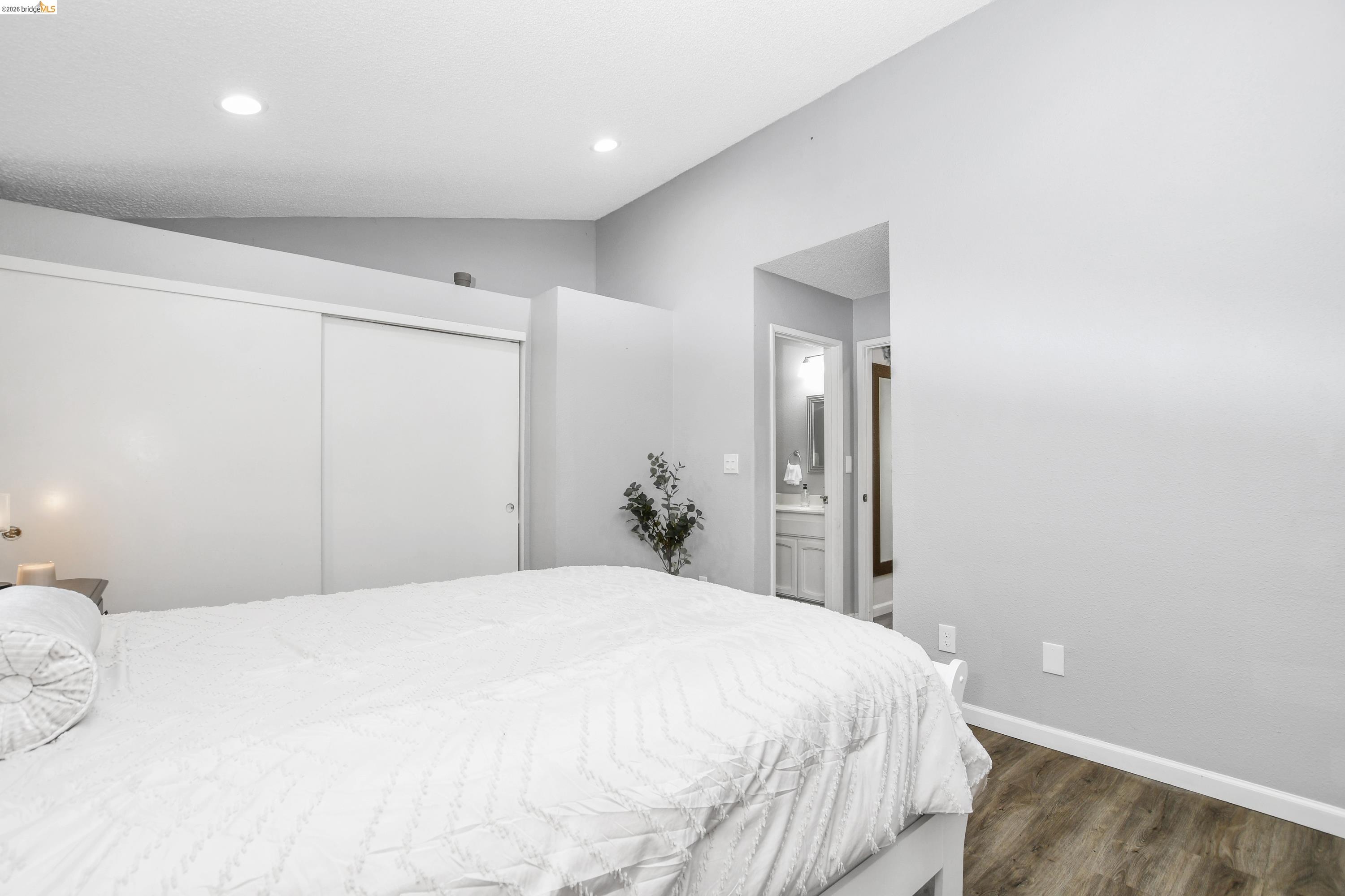 2312 Willow Ave, Antioch CA 94509 — photo 12