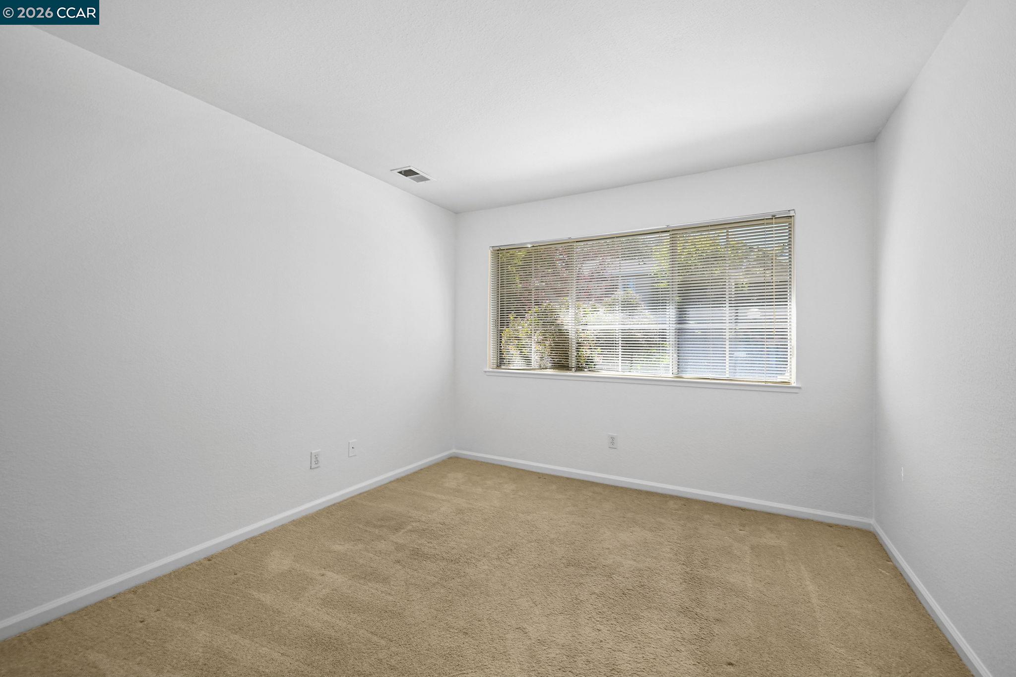 320 Warmcastle Court, Martinez CA 94553 — photo 12