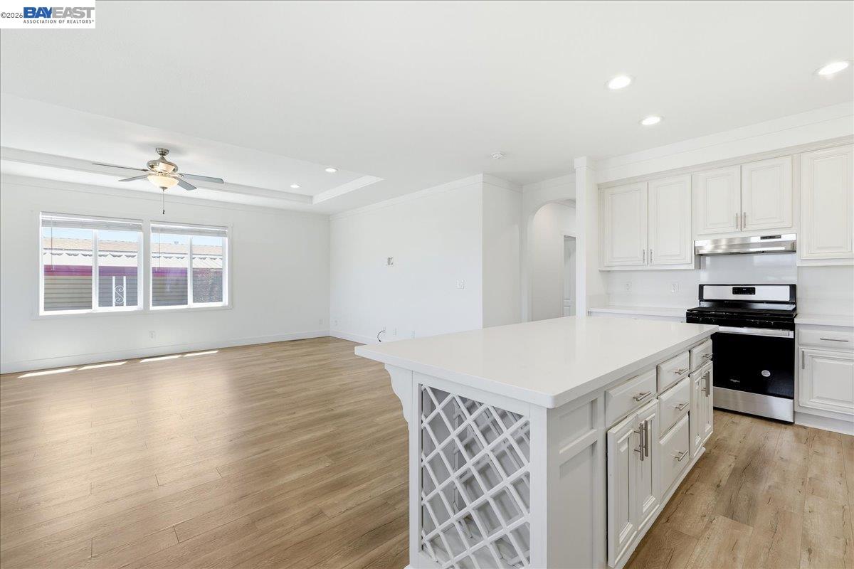 27915 Pueblo Springs, Hayward CA 94545 — photo 13