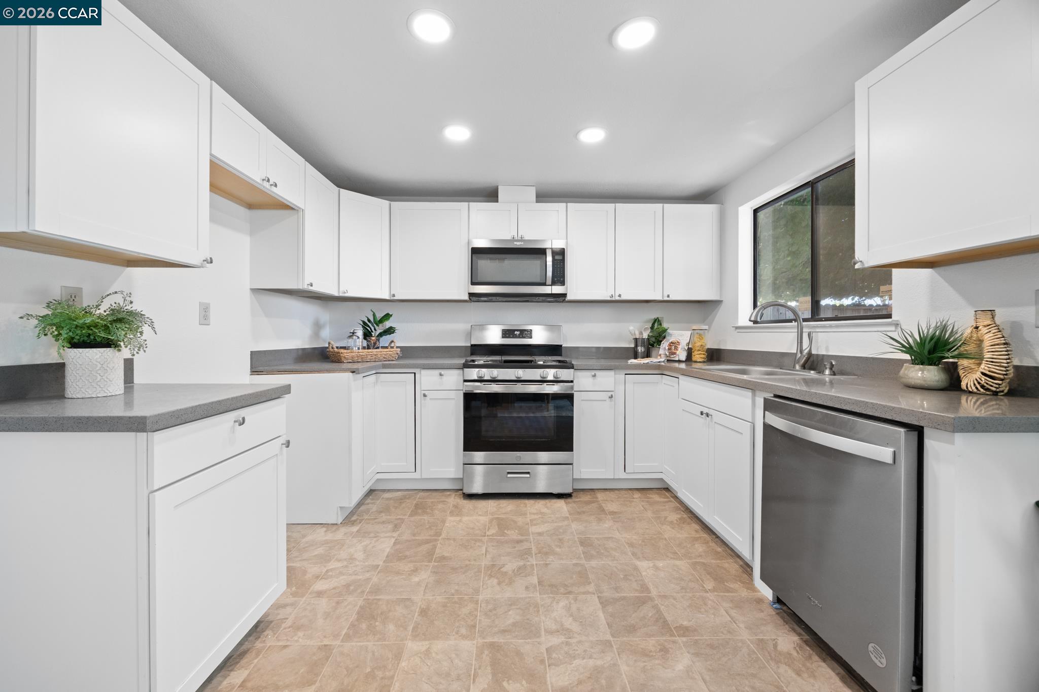 1001 Dustin Way, Fairfield CA 94533 — photo 20