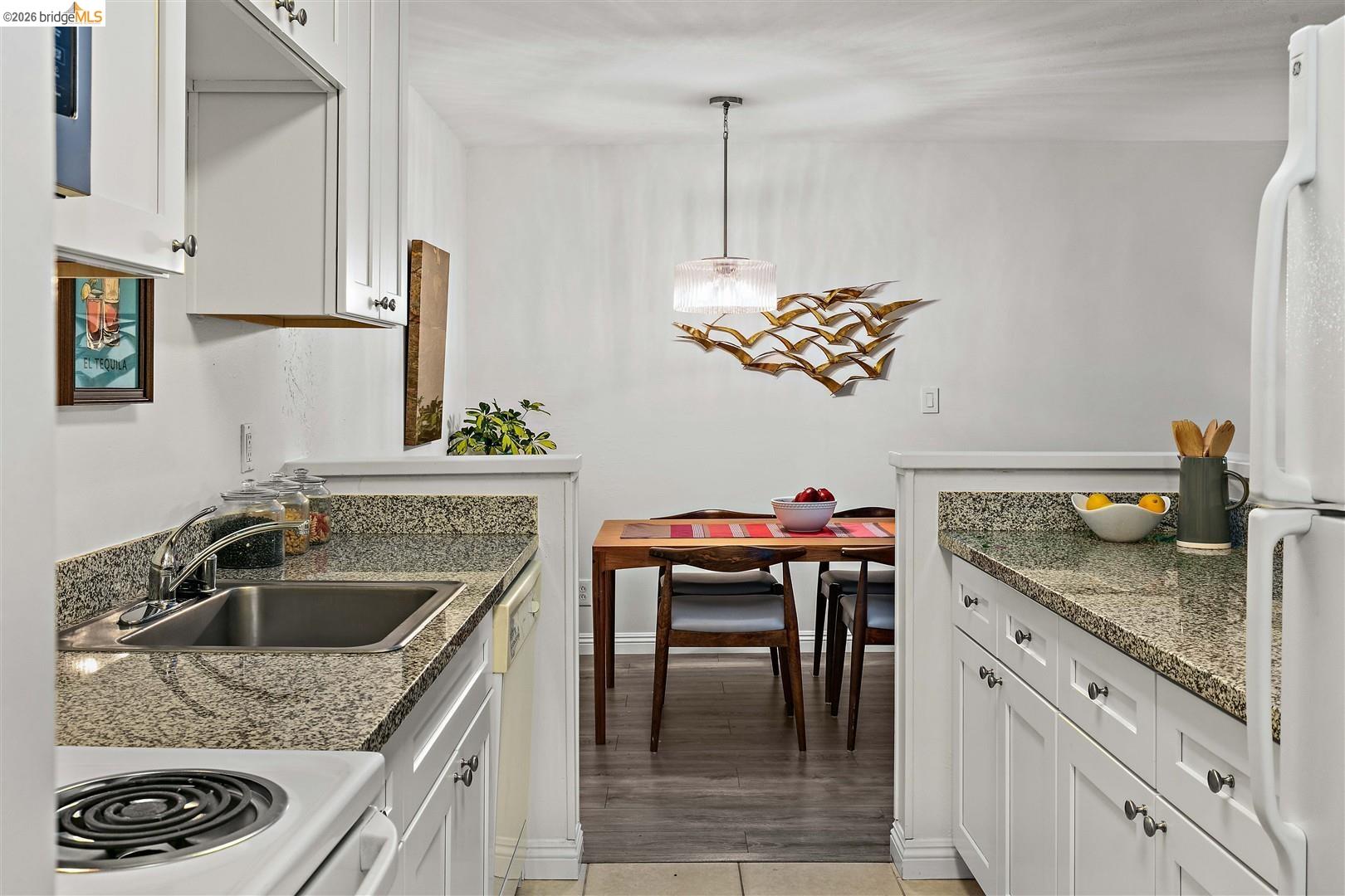 385 Jayne Ave # 105, Oakland CA 94610 — photo 8