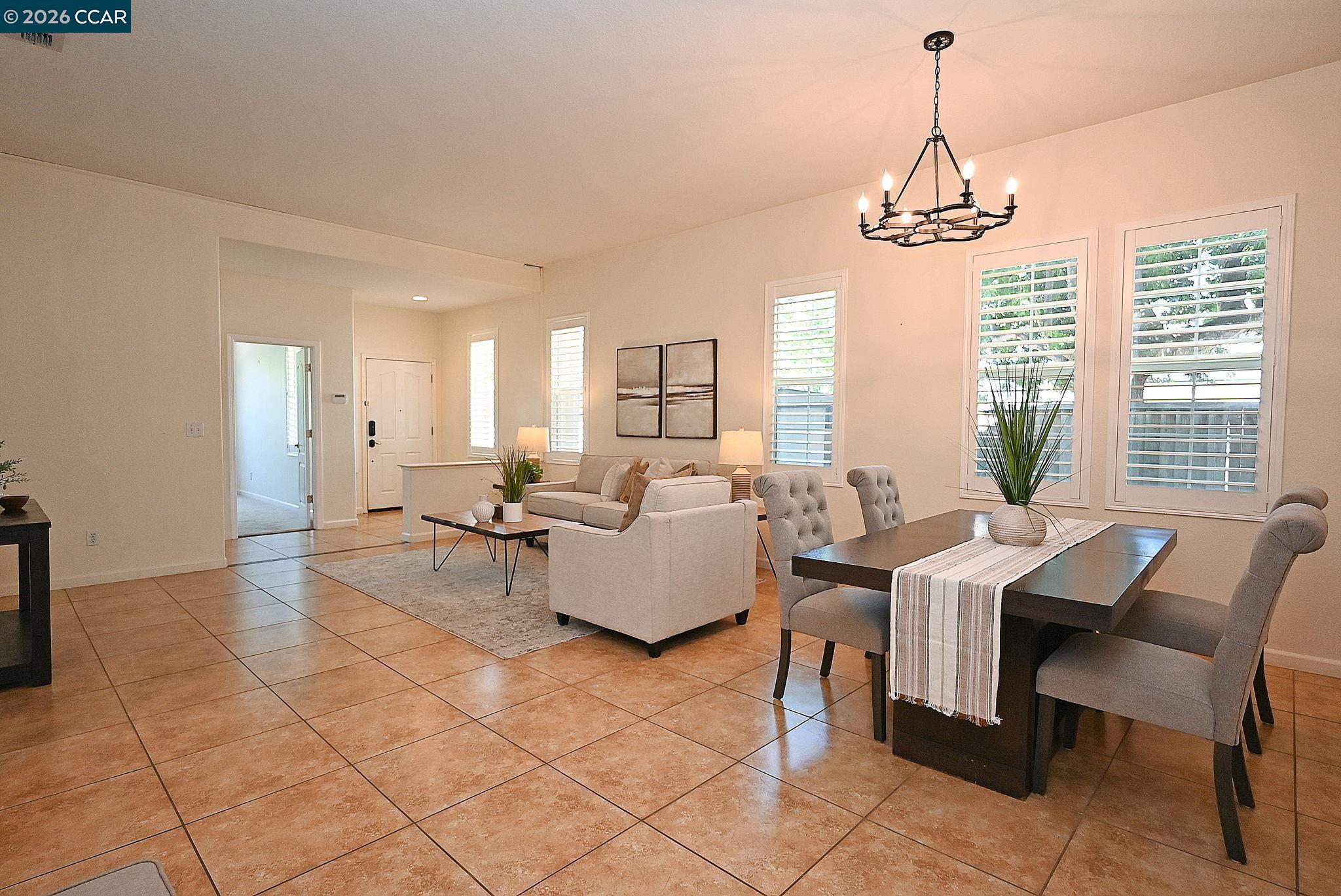 1725 Hazeltine Way, Fairfield CA 94533 — photo 10