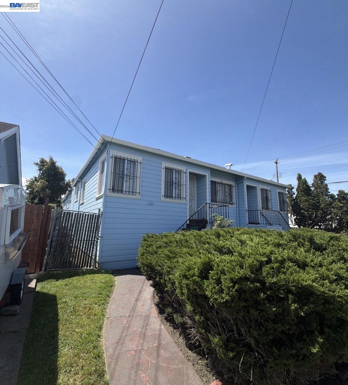1602 103rd Ave, Oakland CA 94603 — photo 3