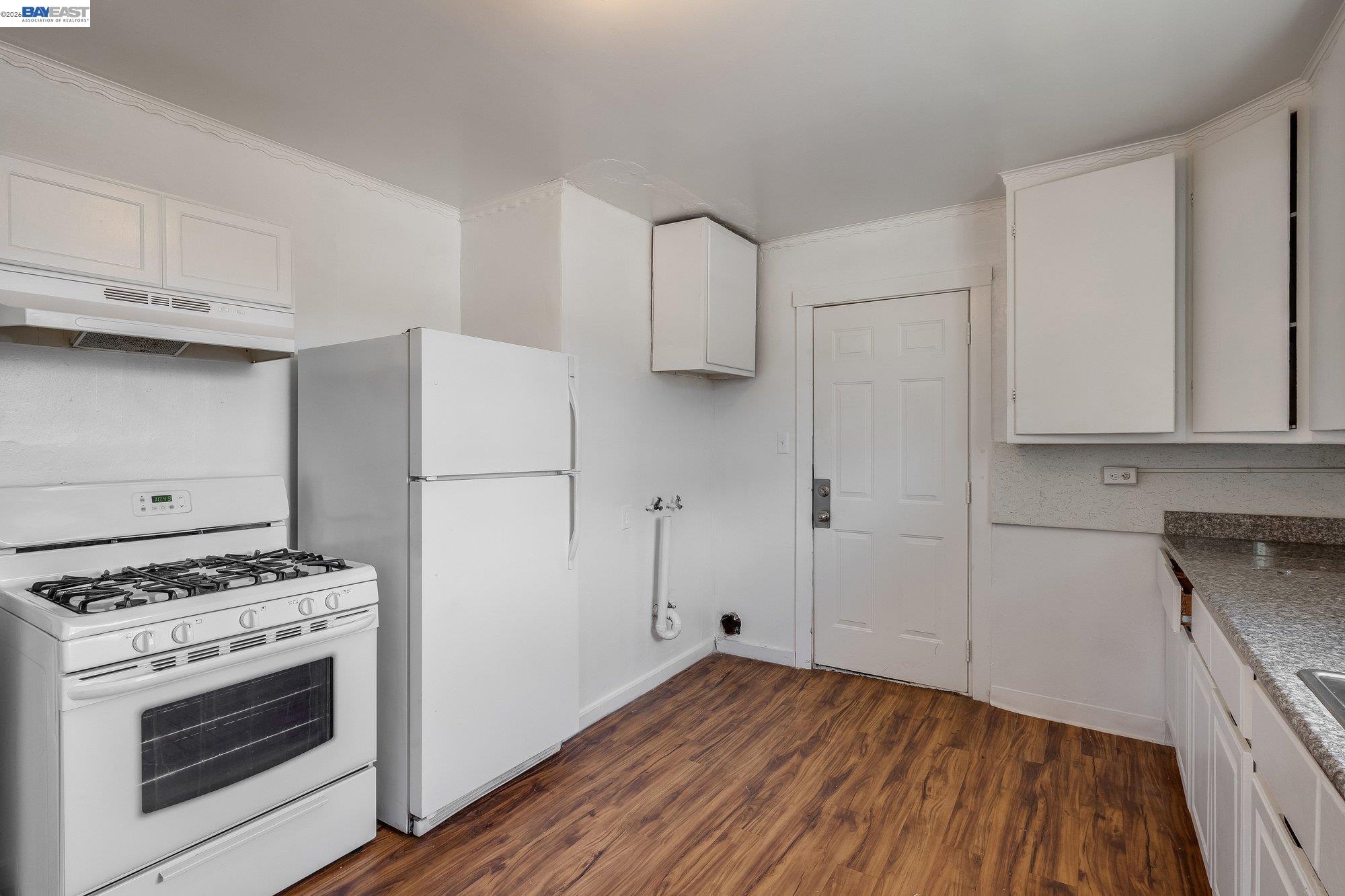 4500 San Carlos Ave, Oakland CA 94601 — photo 11