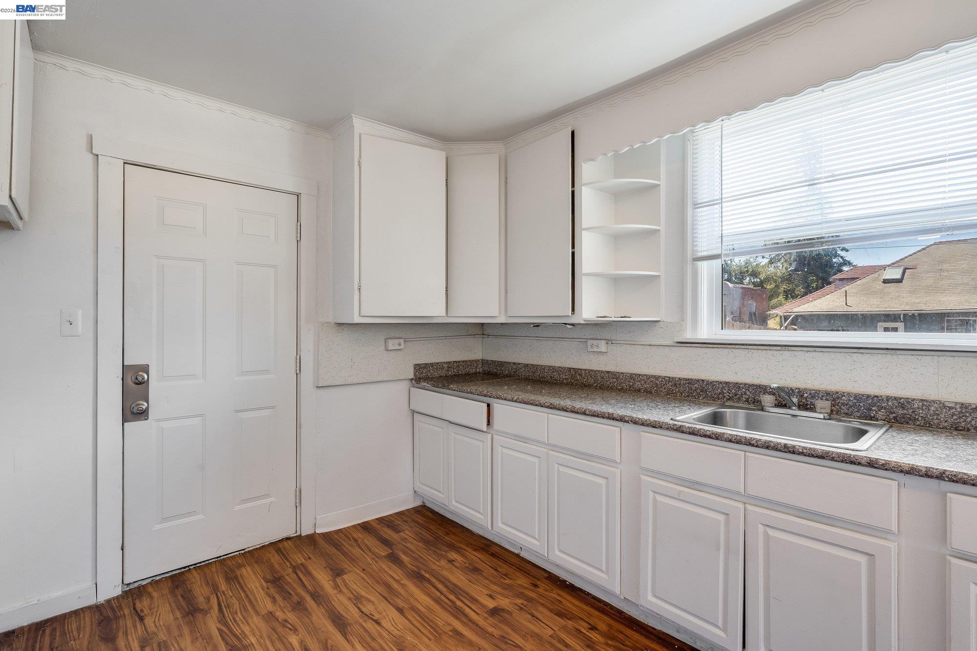 4500 San Carlos Ave, Oakland CA 94601 — photo 12