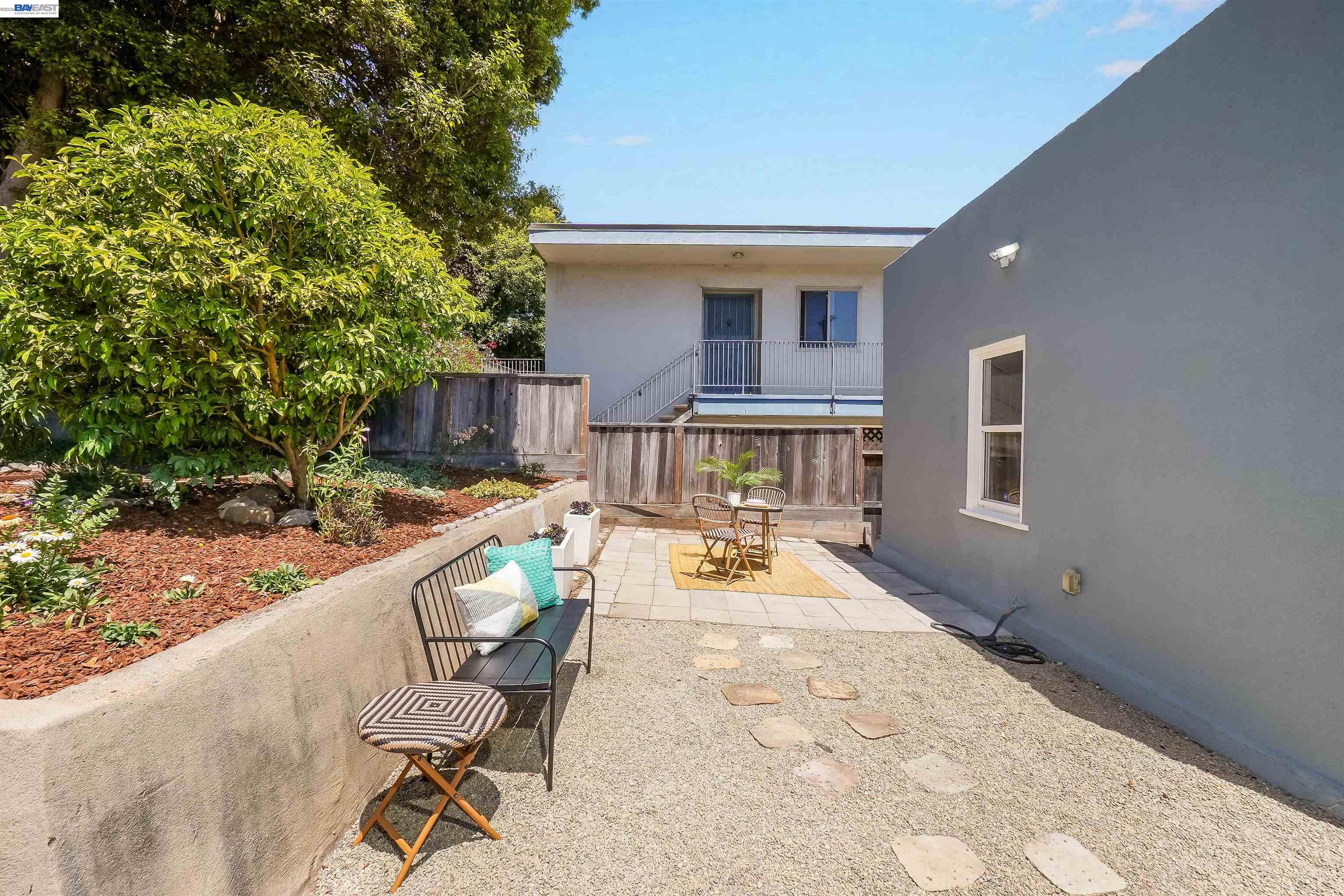542 Adams St, Albany CA 94706 — photo 27