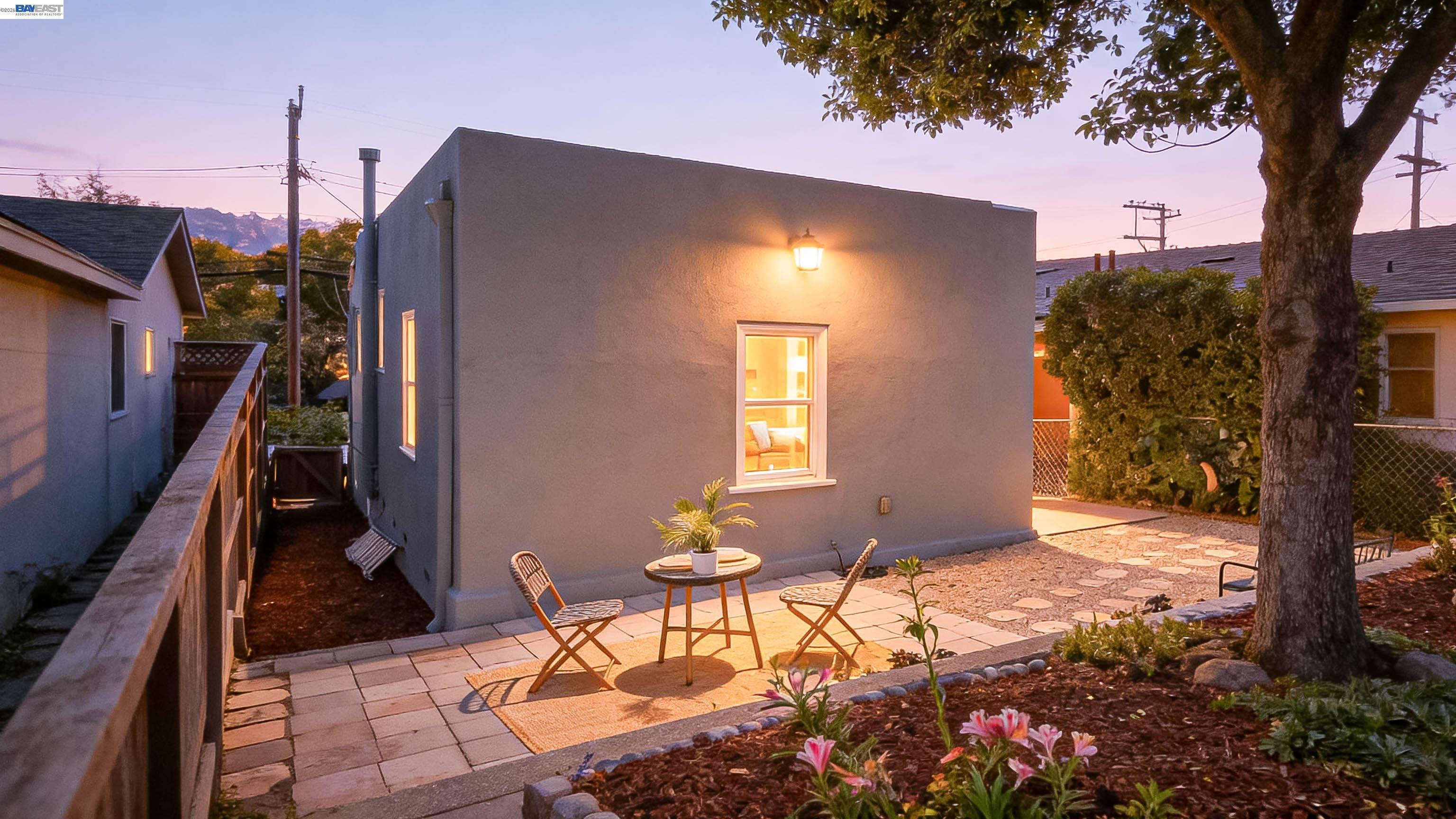 542 Adams St, Albany CA 94706 — photo 32