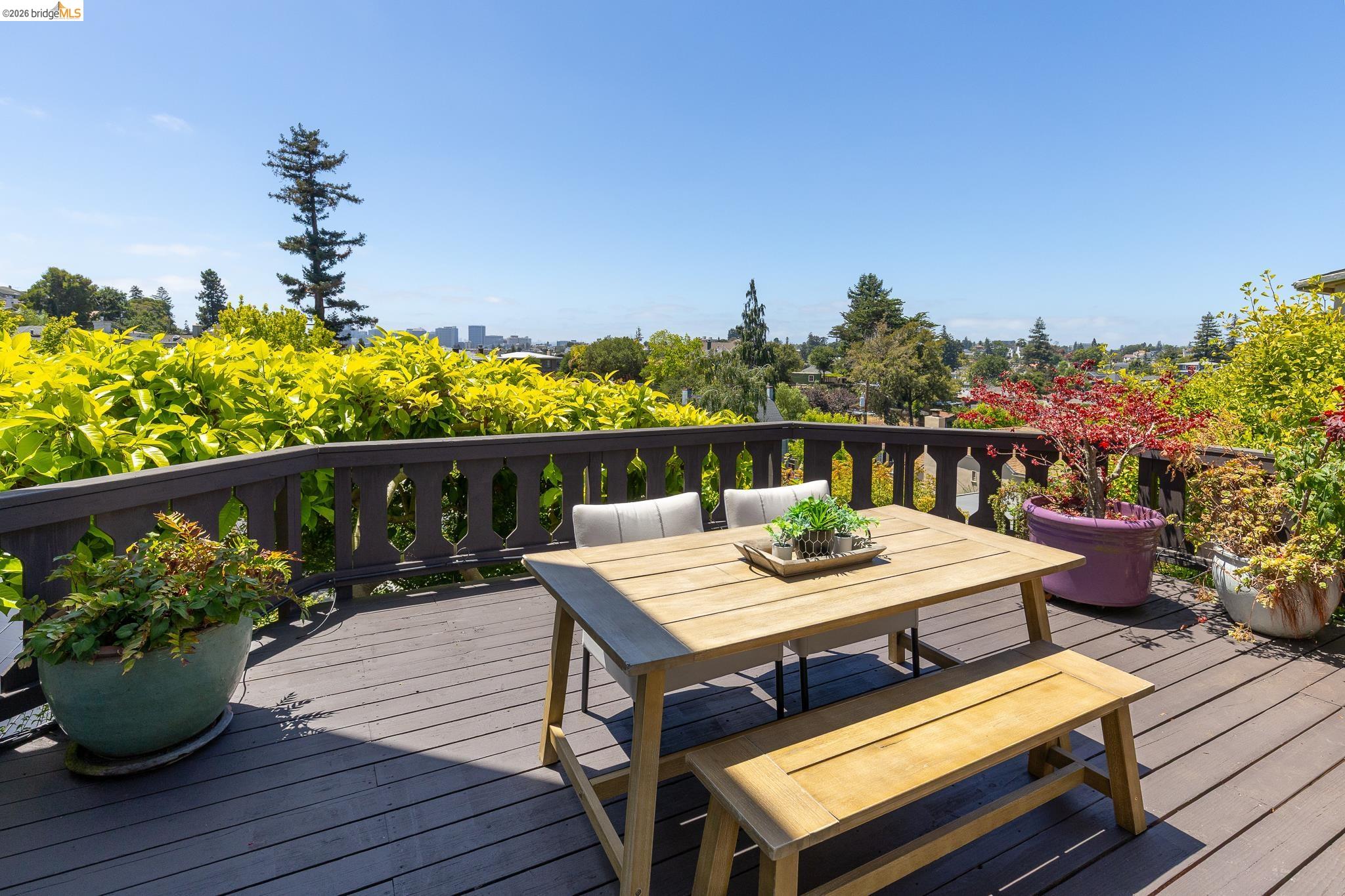 1001 Park Lane, Oakland CA 94610 — photo 9