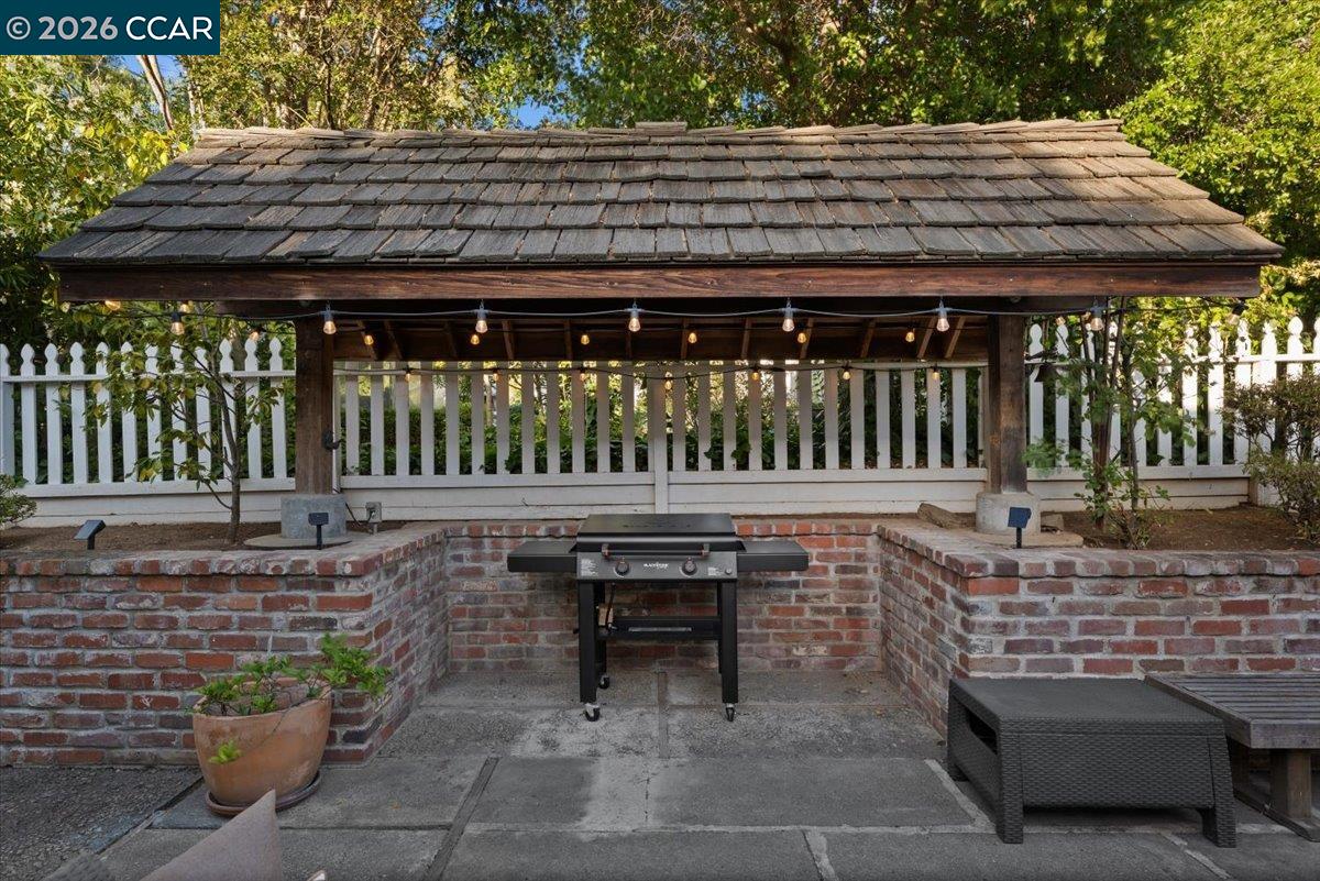 114 Combs Ln, Vallejo CA 94590 — photo 54