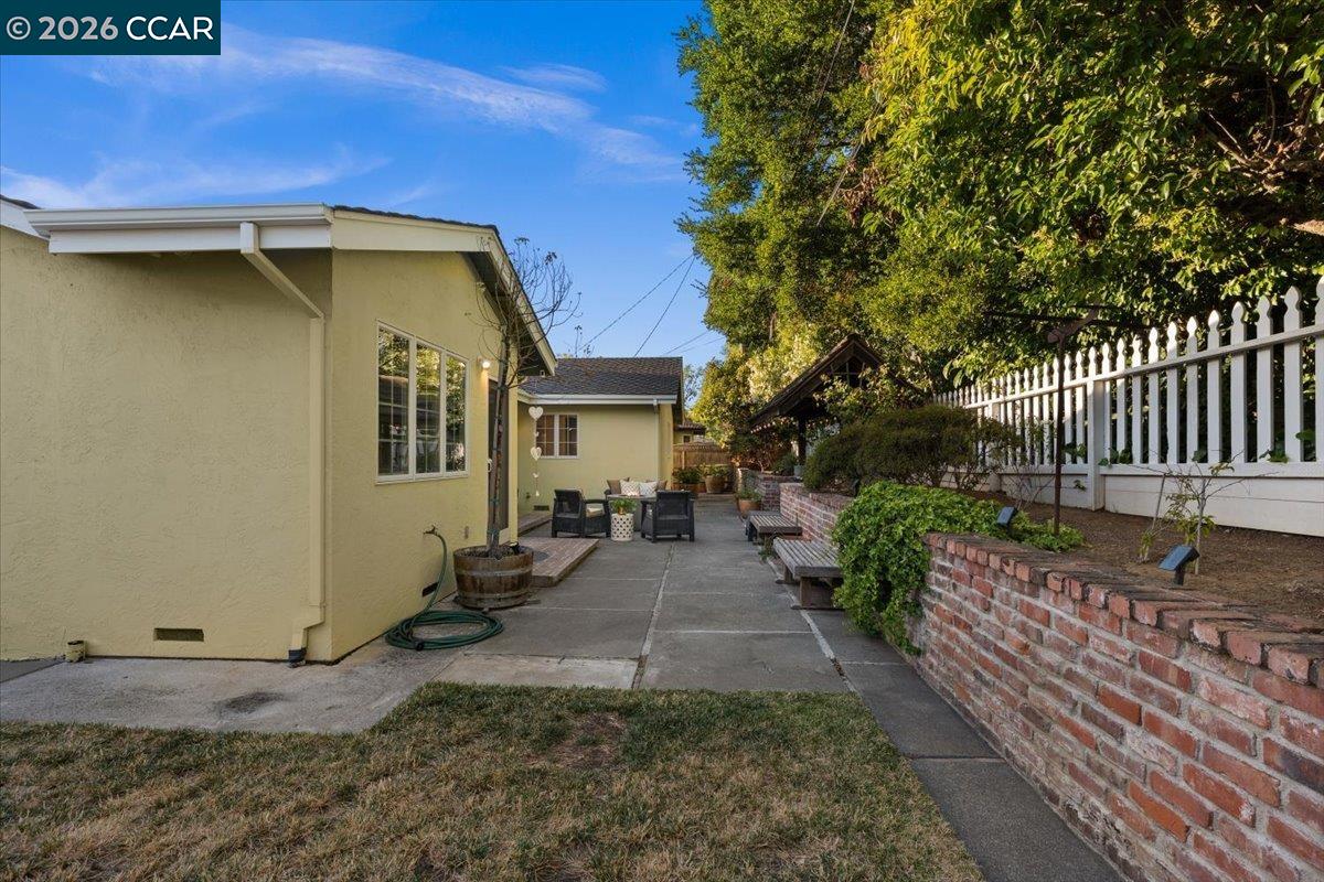 114 Combs Ln, Vallejo CA 94590 — photo 58