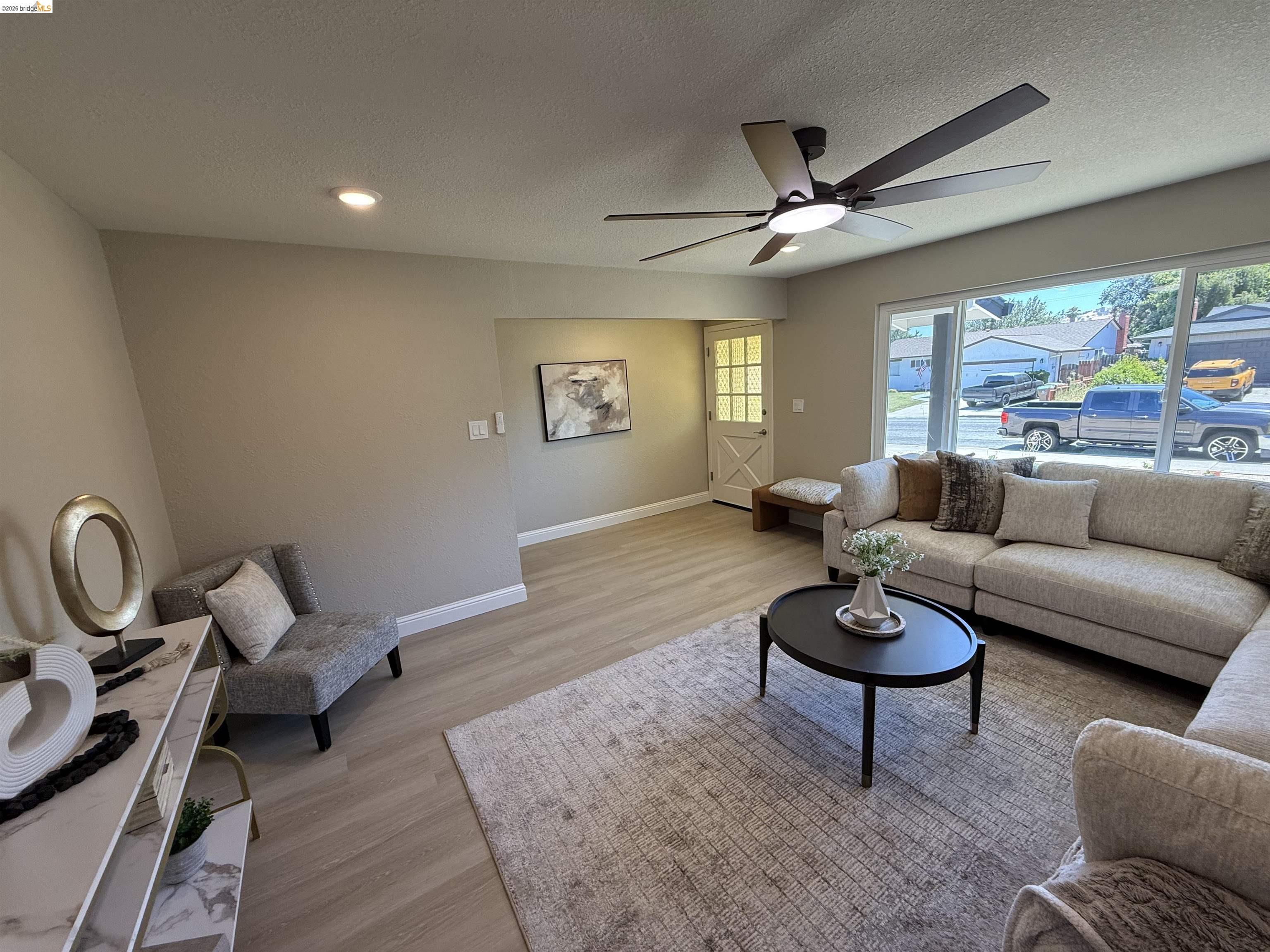 1124 Monterey Dr, Antioch CA 94509 — photo 3