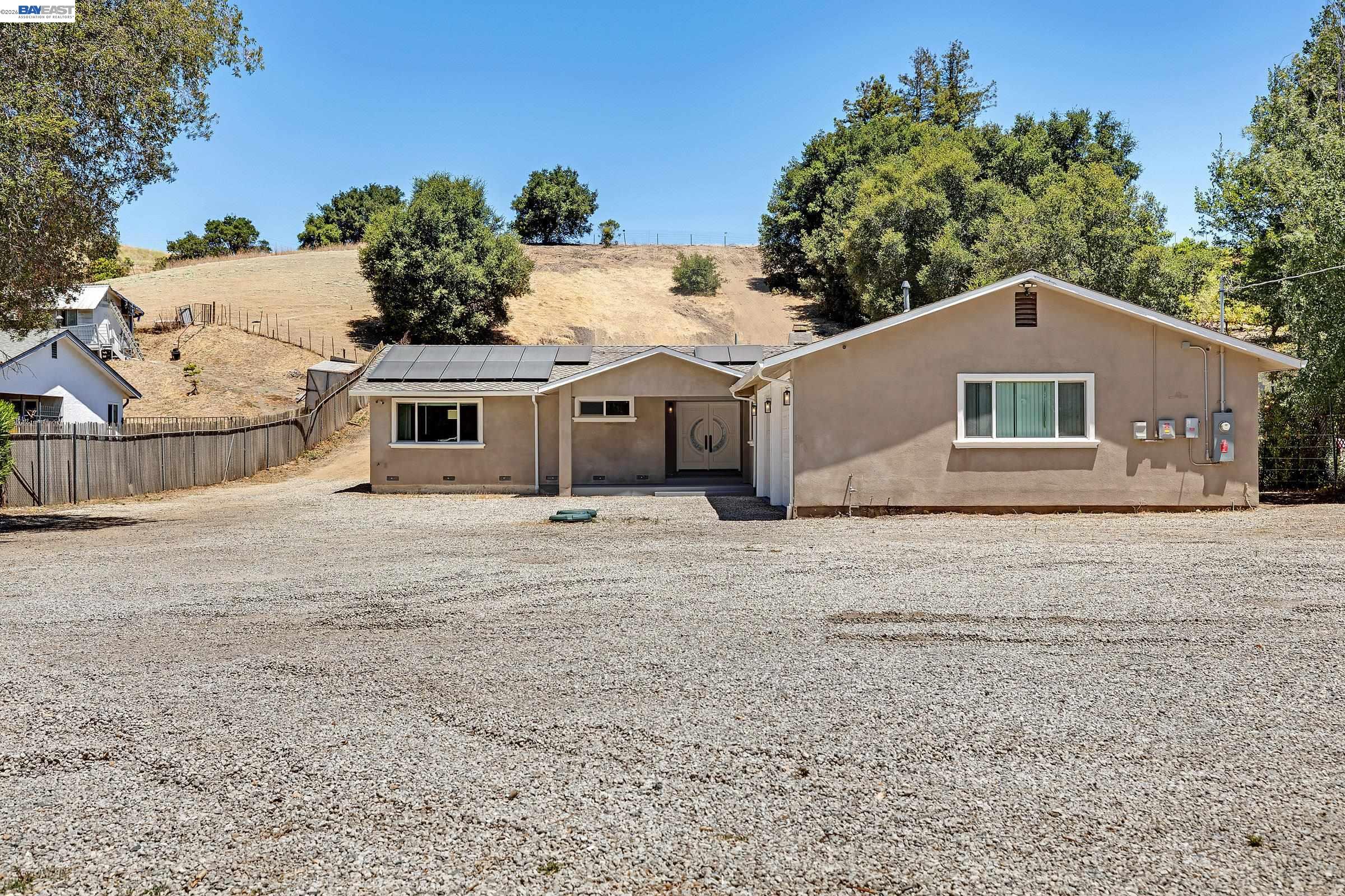 6344 Paloverde Rd, Castro Valley CA 94552 — photo 3