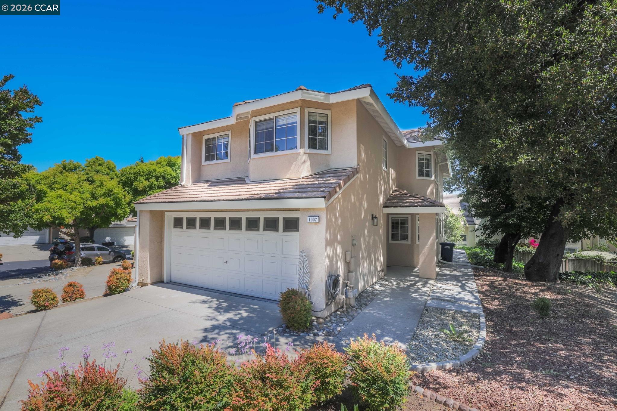 1002 Pinehurst Ct, Concord CA 94521