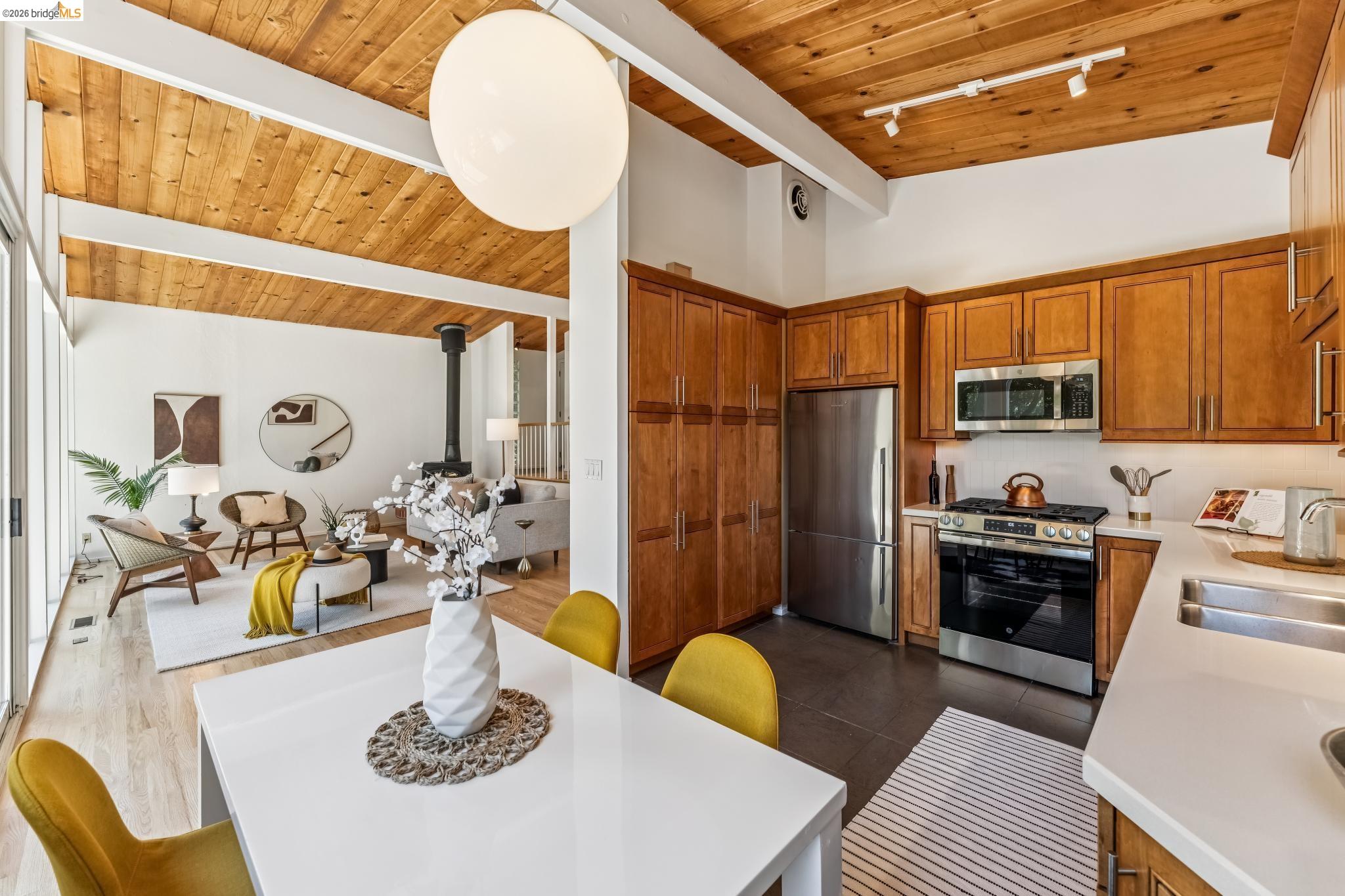 6645 Heather Ridge Way, Oakland CA 94611 — photo 36