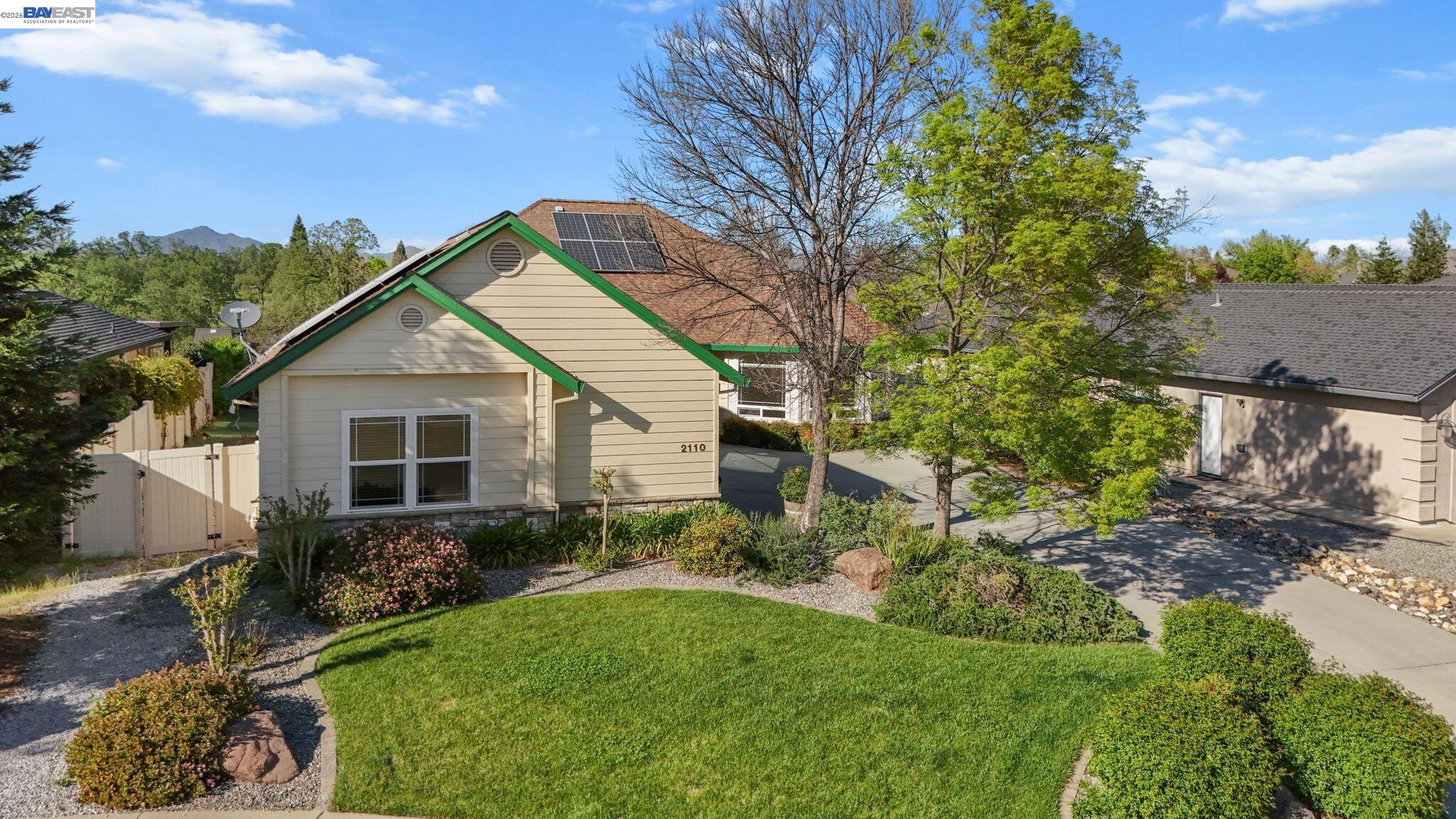 2110 Cadjew St, Redding CA 96003 — photo 58