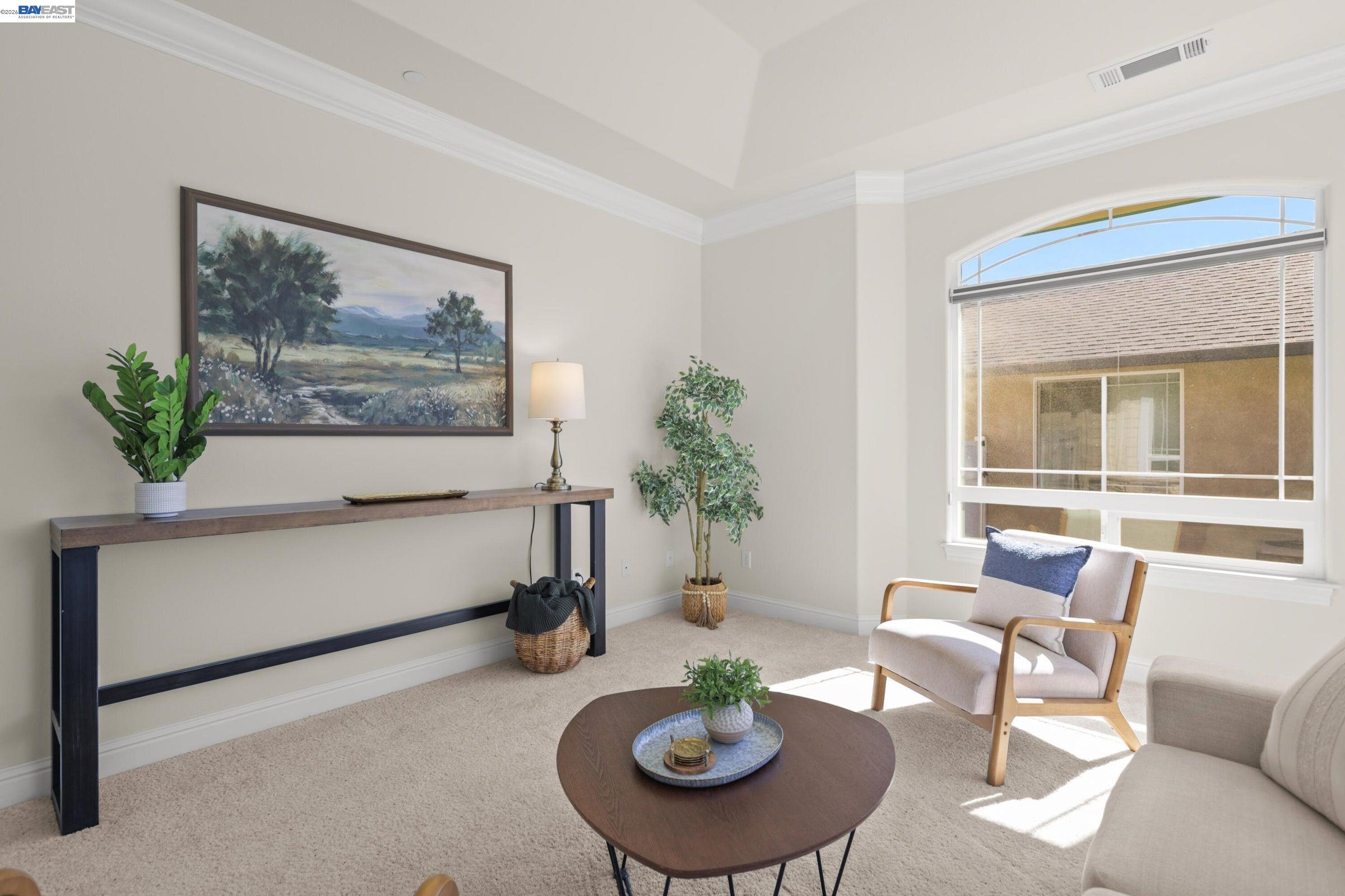 2110 Cadjew St, Redding CA 96003 — photo 8