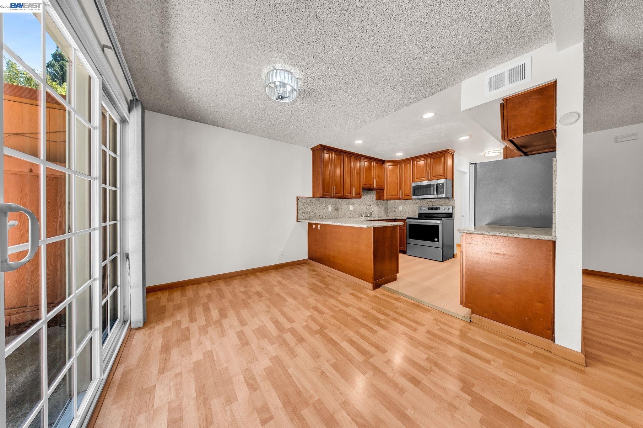 35918 Vivian Pl, Fremont CA 94536 — photo 8