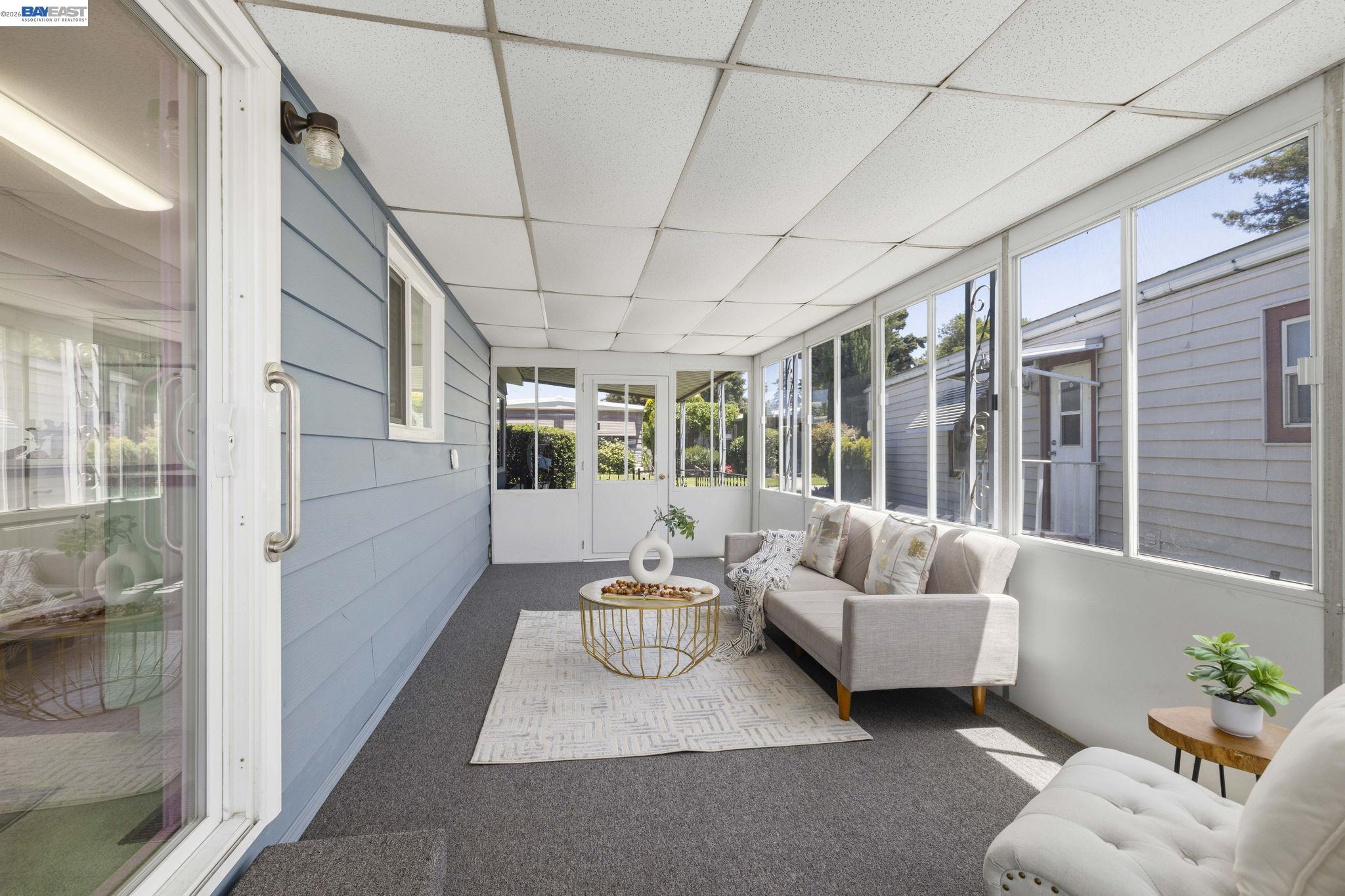 1029 Peralta