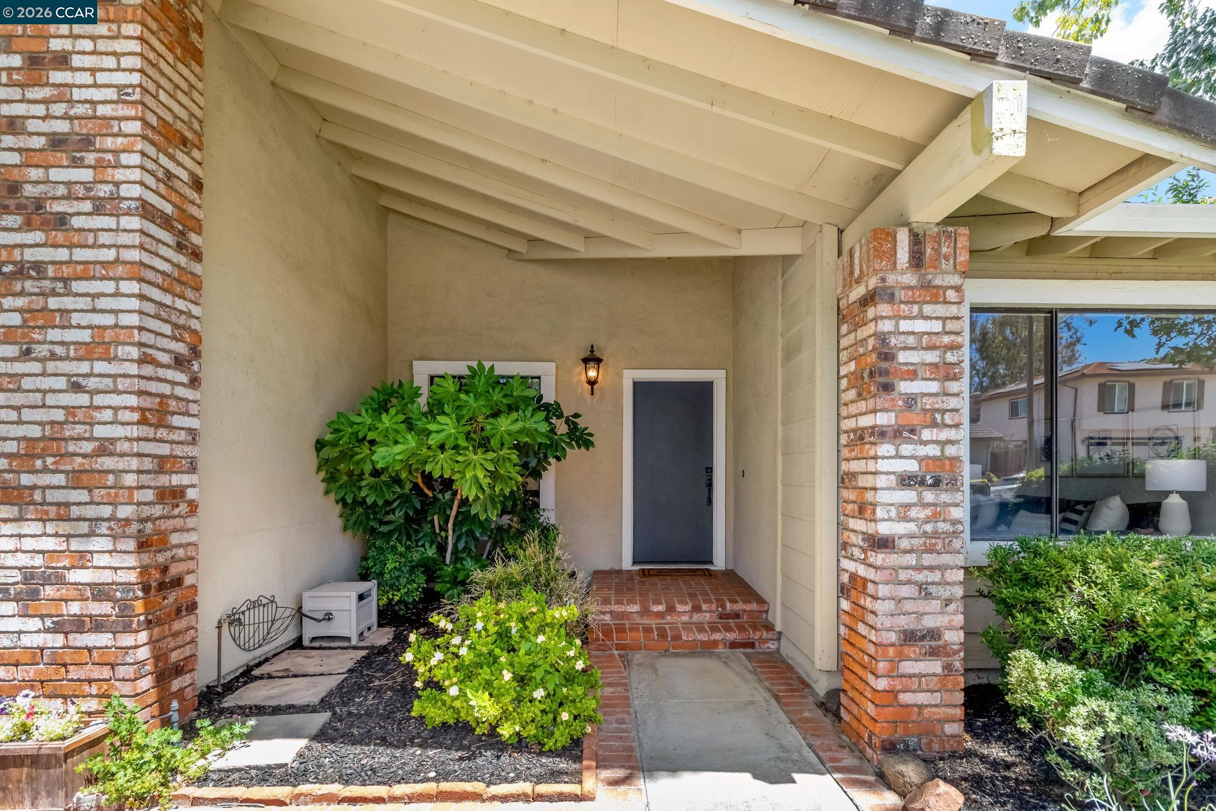 4495 Sweet Shrub Ct, Concord CA 94521 — photo 2