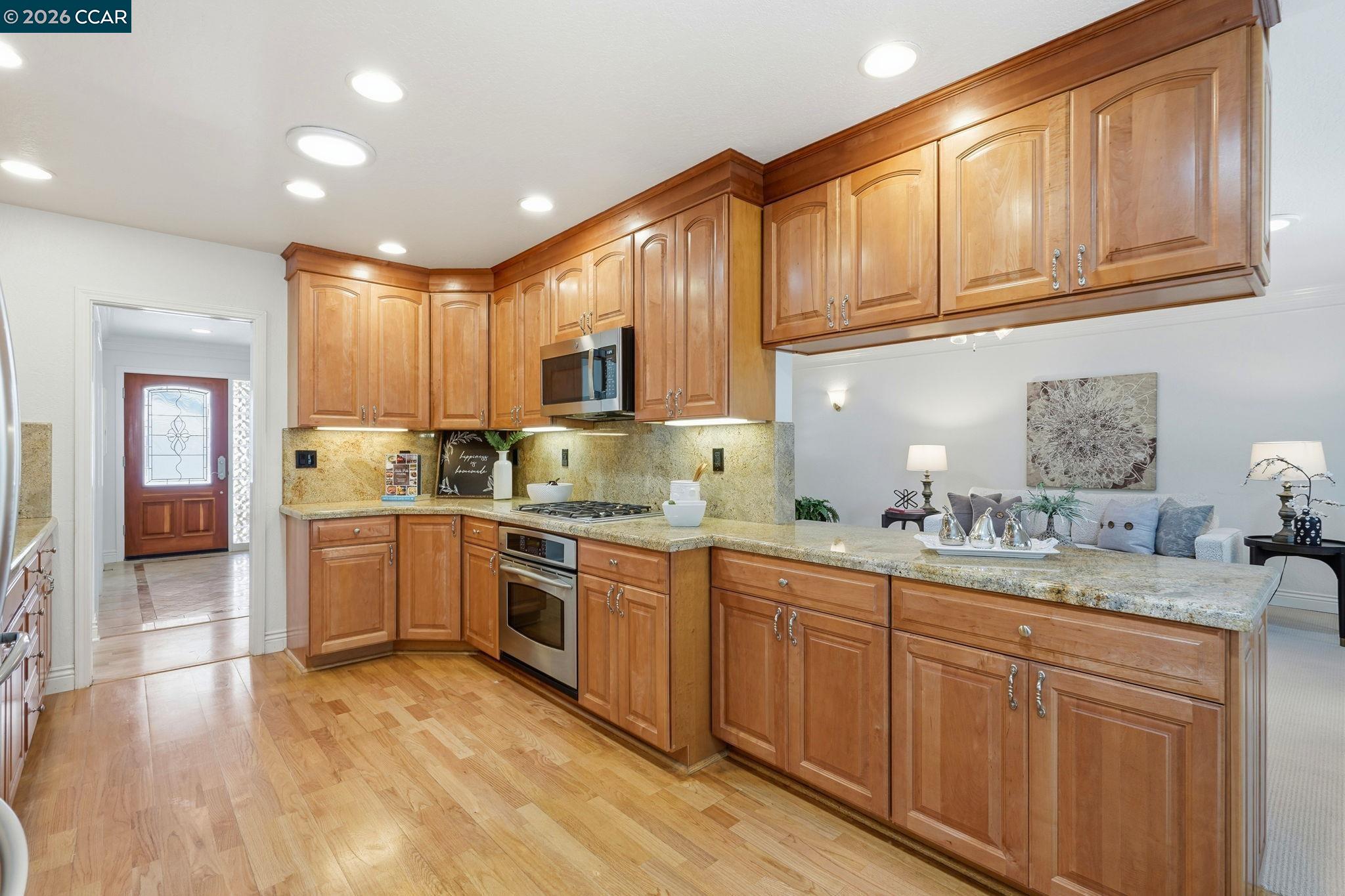 2334 Ramona St, Pinole CA 94564 — photo 11