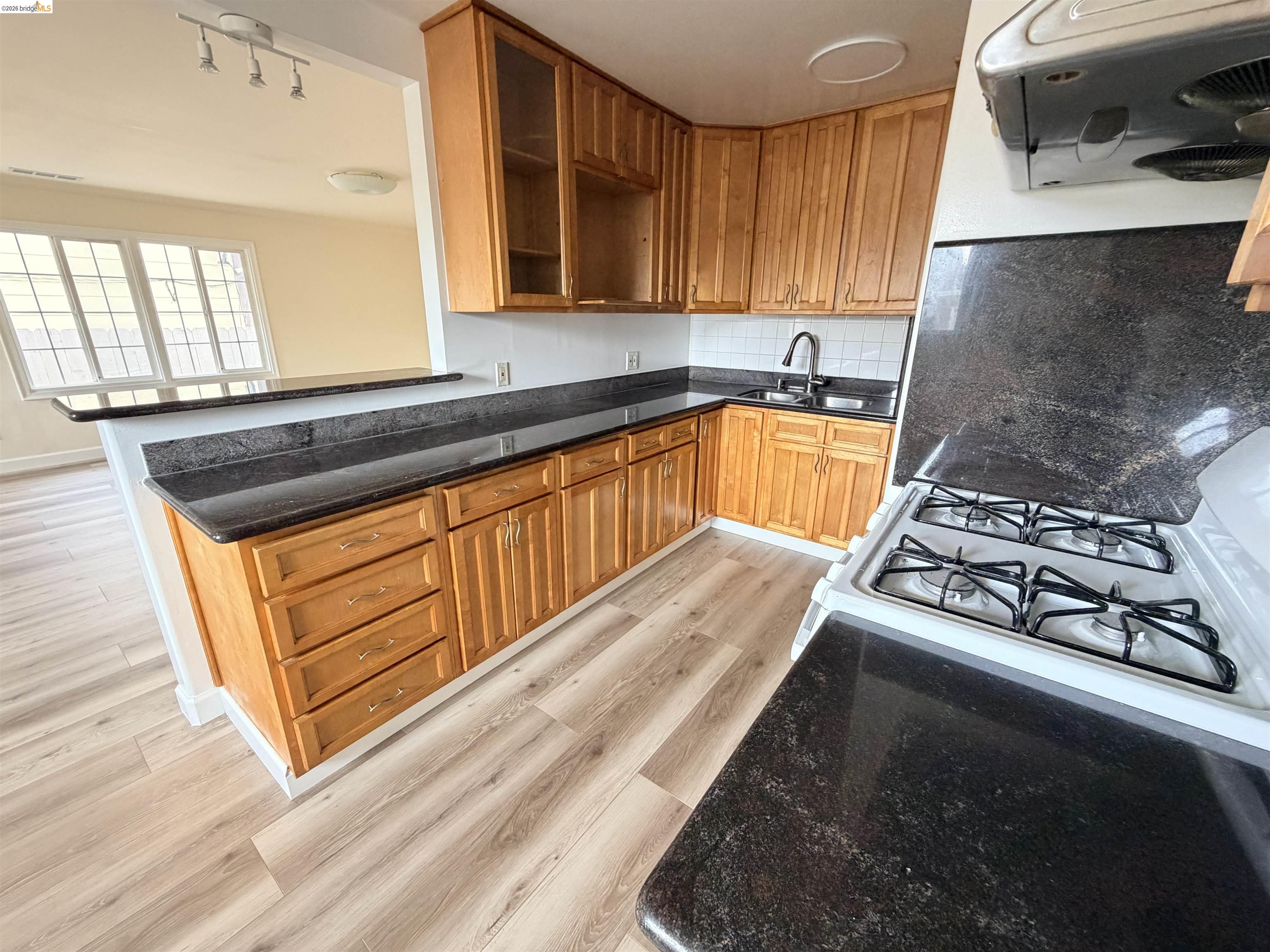 787 34Th St, Richmond CA 94805 — photo 14
