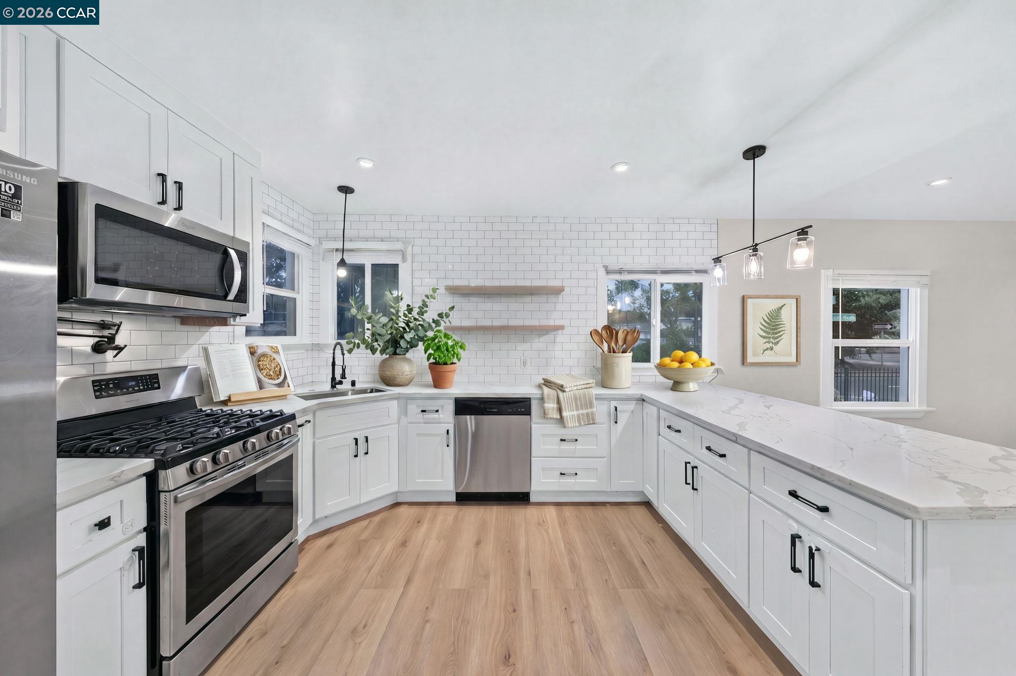 2075 83Rd Ave, Oakland CA 94621 — photo 13