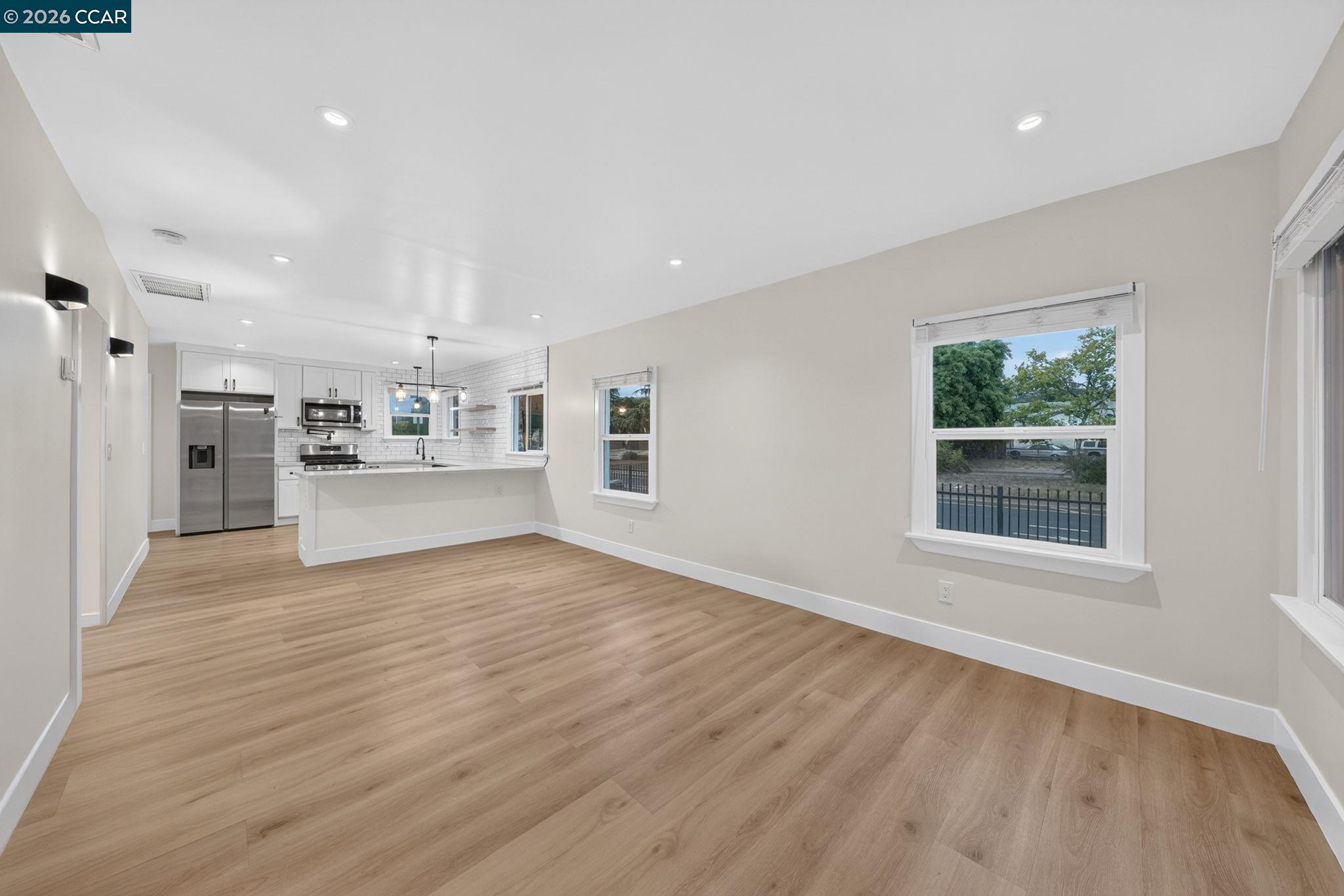 2075 83Rd Ave, Oakland CA 94621 — photo 7
