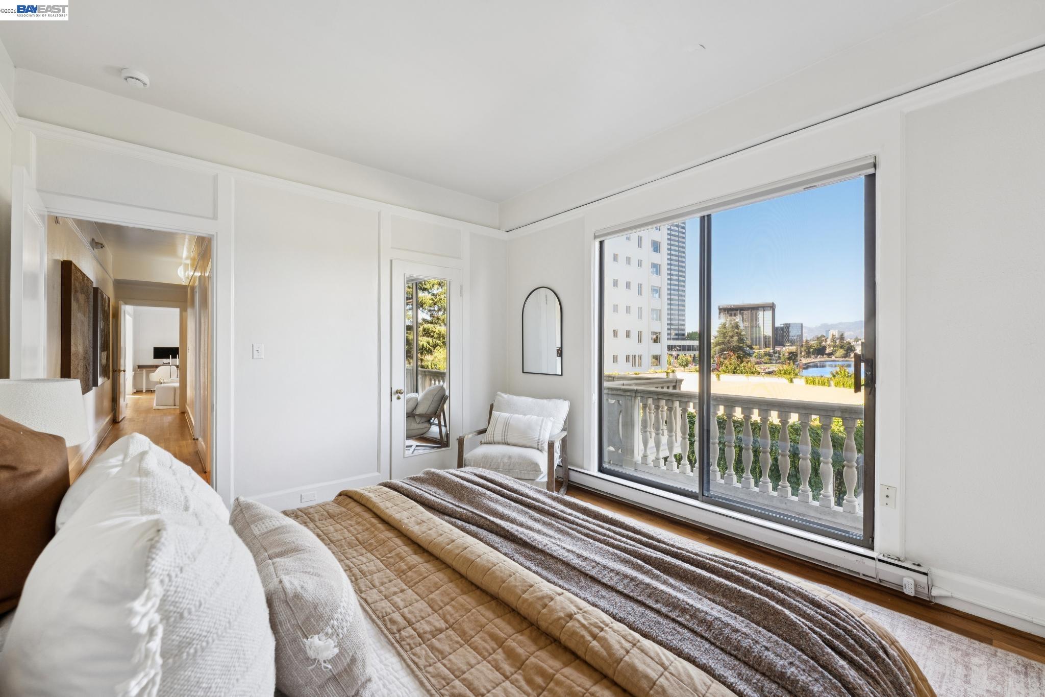 200 Lakeside Dr # 202, Oakland CA 94612 — photo 39
