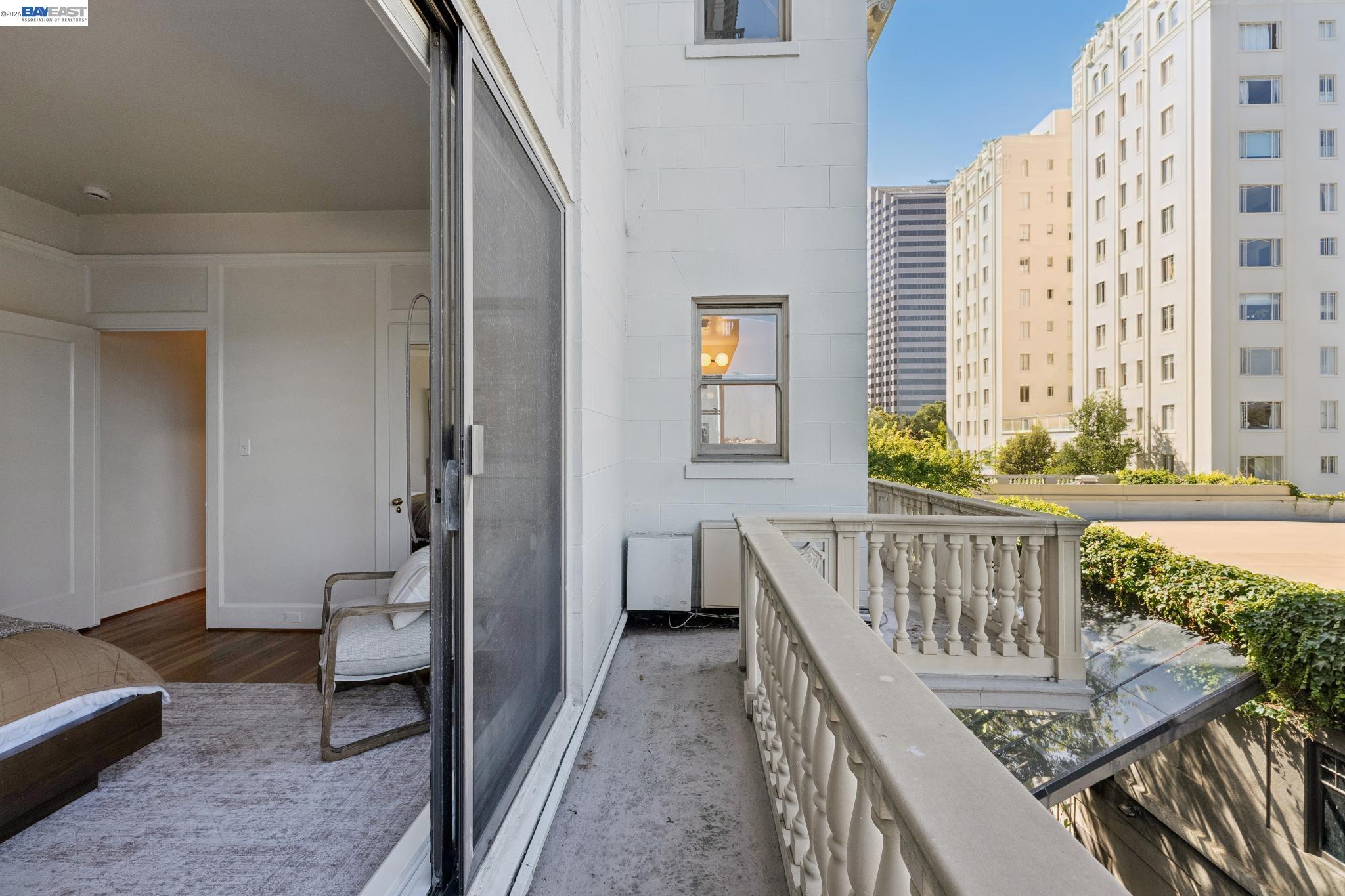 200 Lakeside Dr # 202, Oakland CA 94612 — photo 42