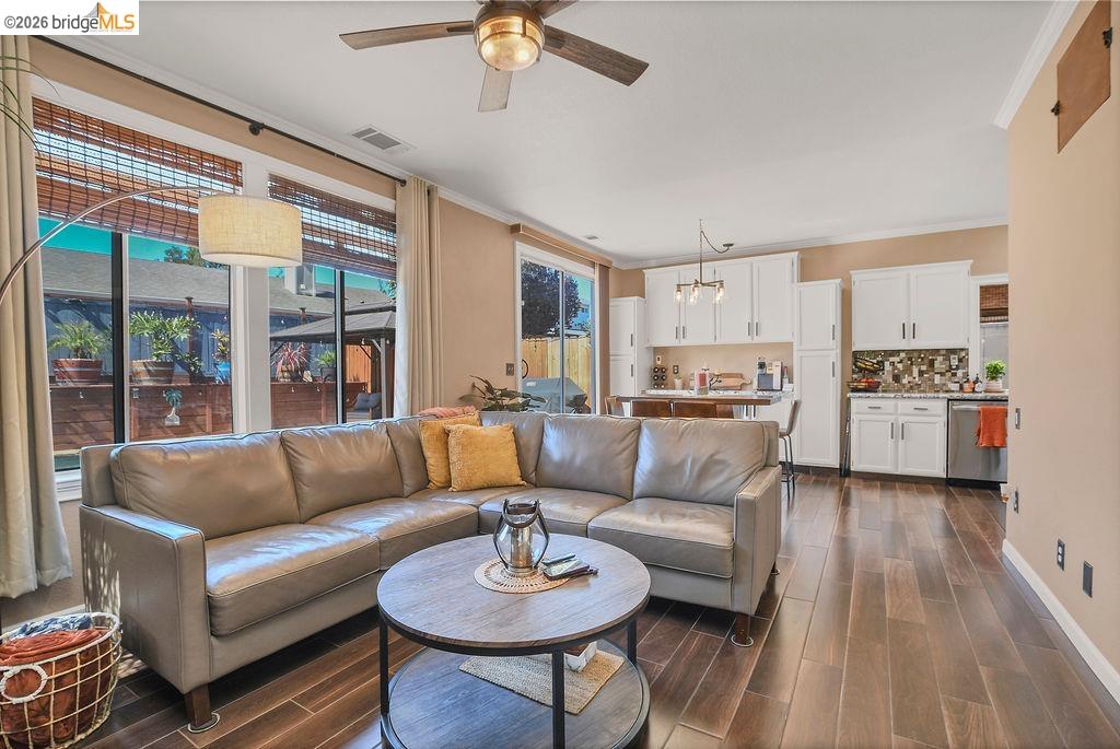 4798 Canopy Ln, Oakley CA 94561 — photo 8
