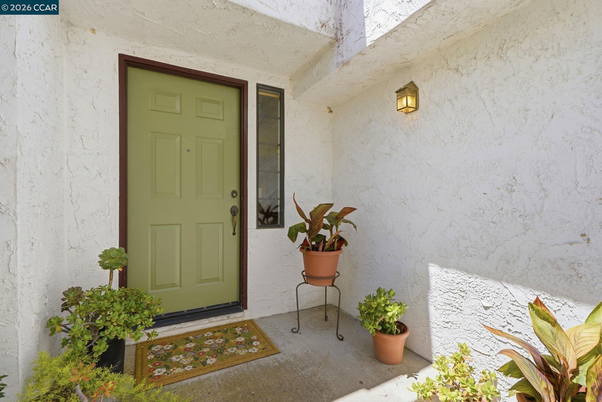 1032 Burnham Dr, Pittsburg CA 94565 — photo 3
