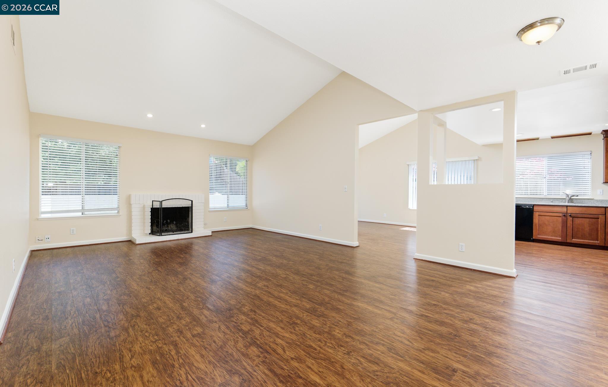 1200 Skyline Dr, Vallejo CA 94591 — photo 9