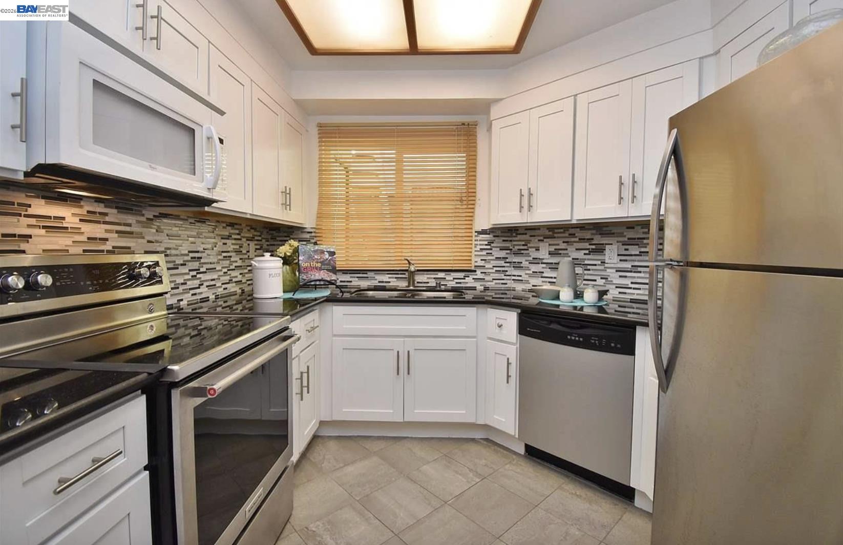 2934 Flint St, Union City CA 94587 — photo 5
