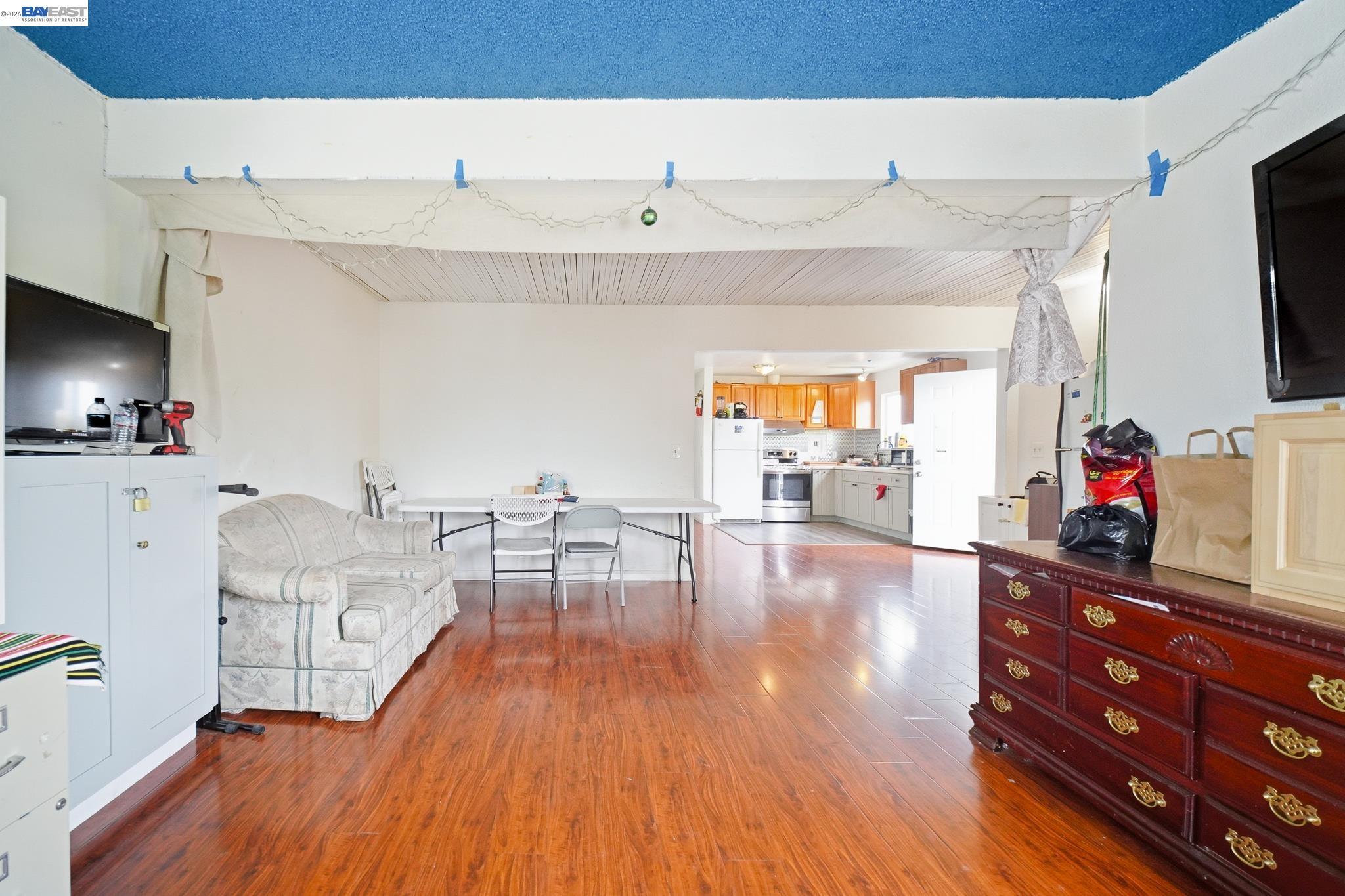 2223 E 23Rd St, Oakland CA 94606 — photo 11