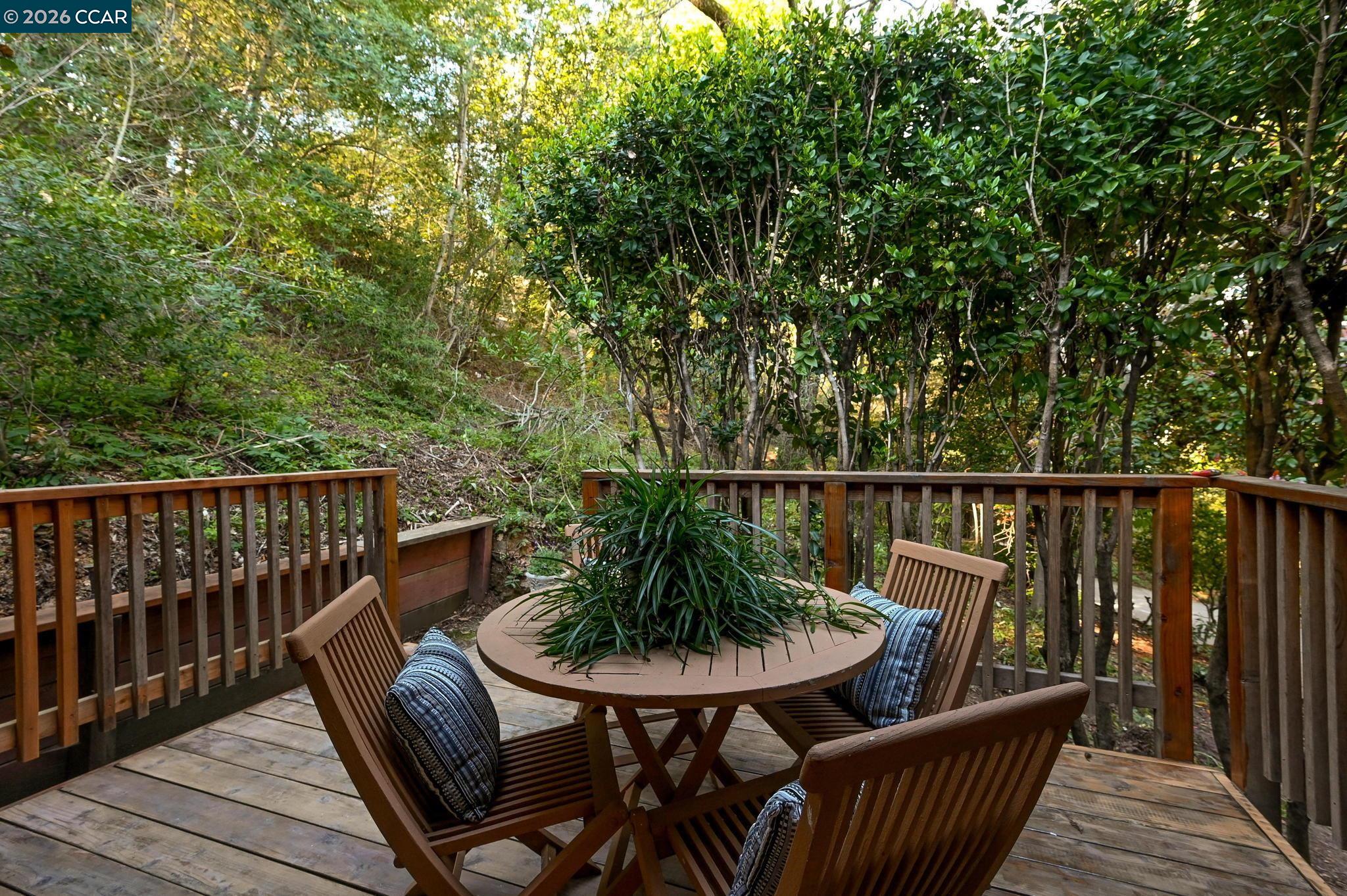 859 Mountain View Dr, Lafayette CA 94549 — photo 9