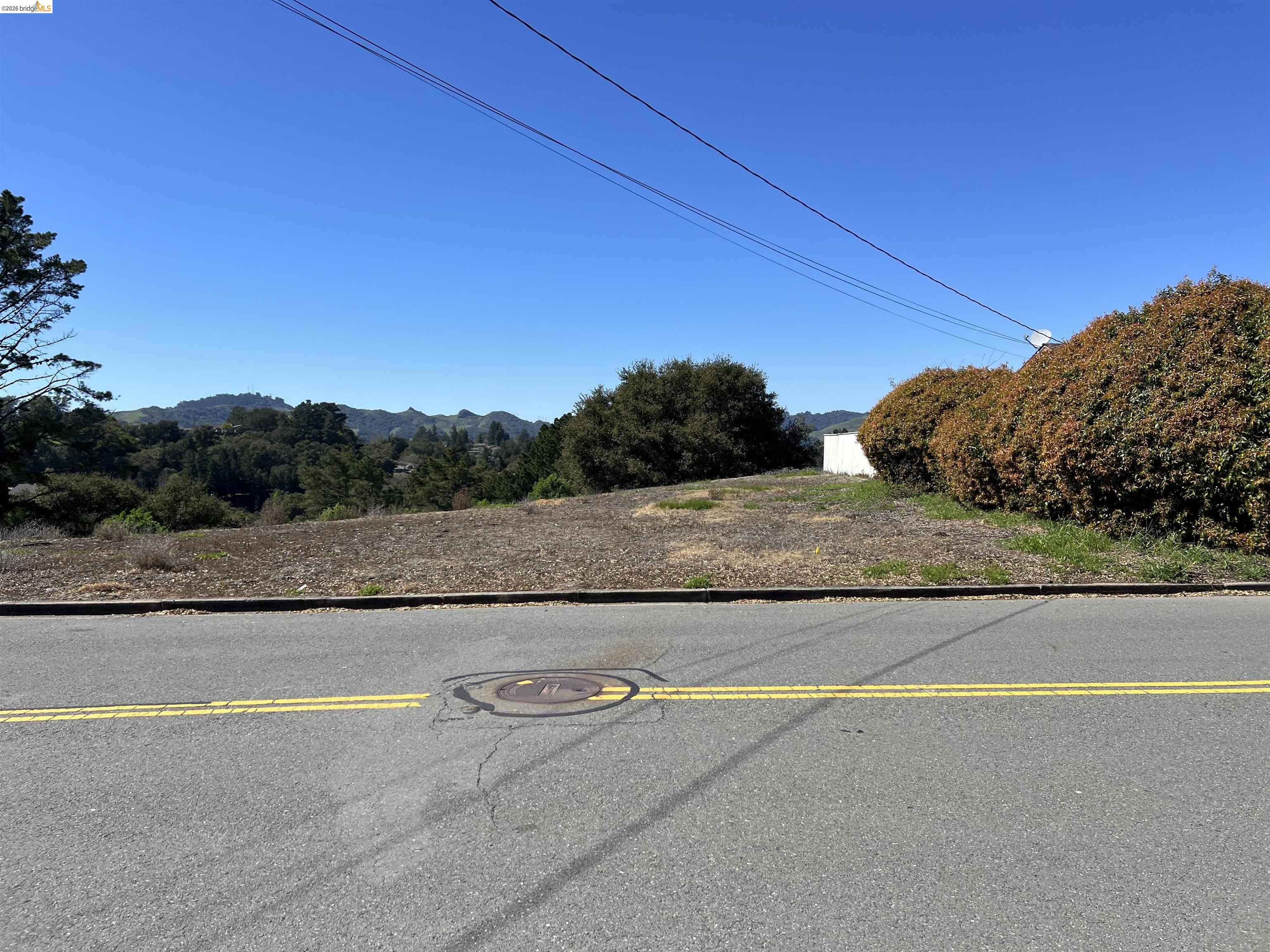 82 Zander Dr, Orinda CA 94563 — photo 6