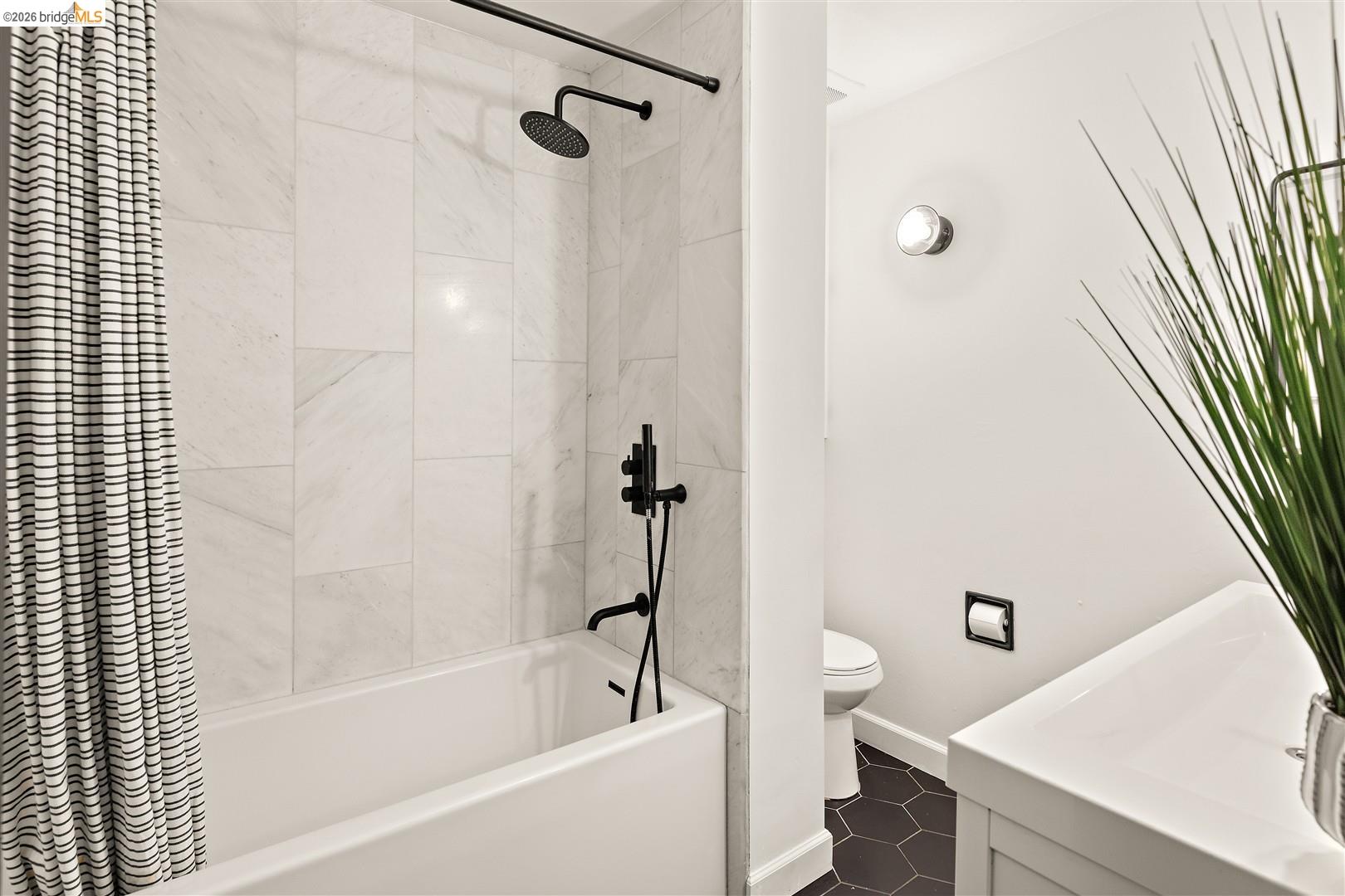 330 Vernon St # 108, Oakland CA 94610 — photo 19
