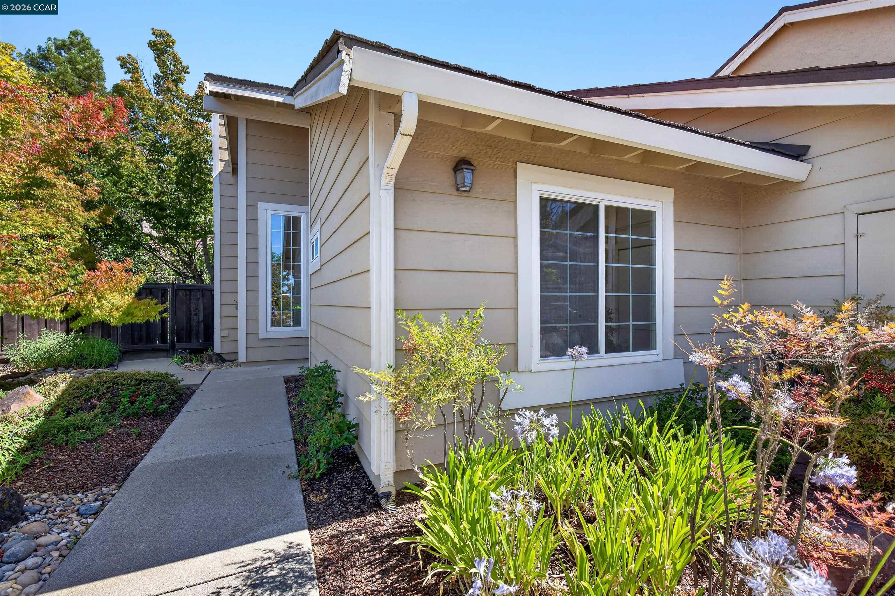 2201 Dry Creek Ct, Martinez CA 94553 — photo 3