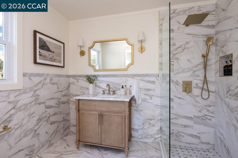 8 Camino Lenada, Orinda CA 94563 — photo 34