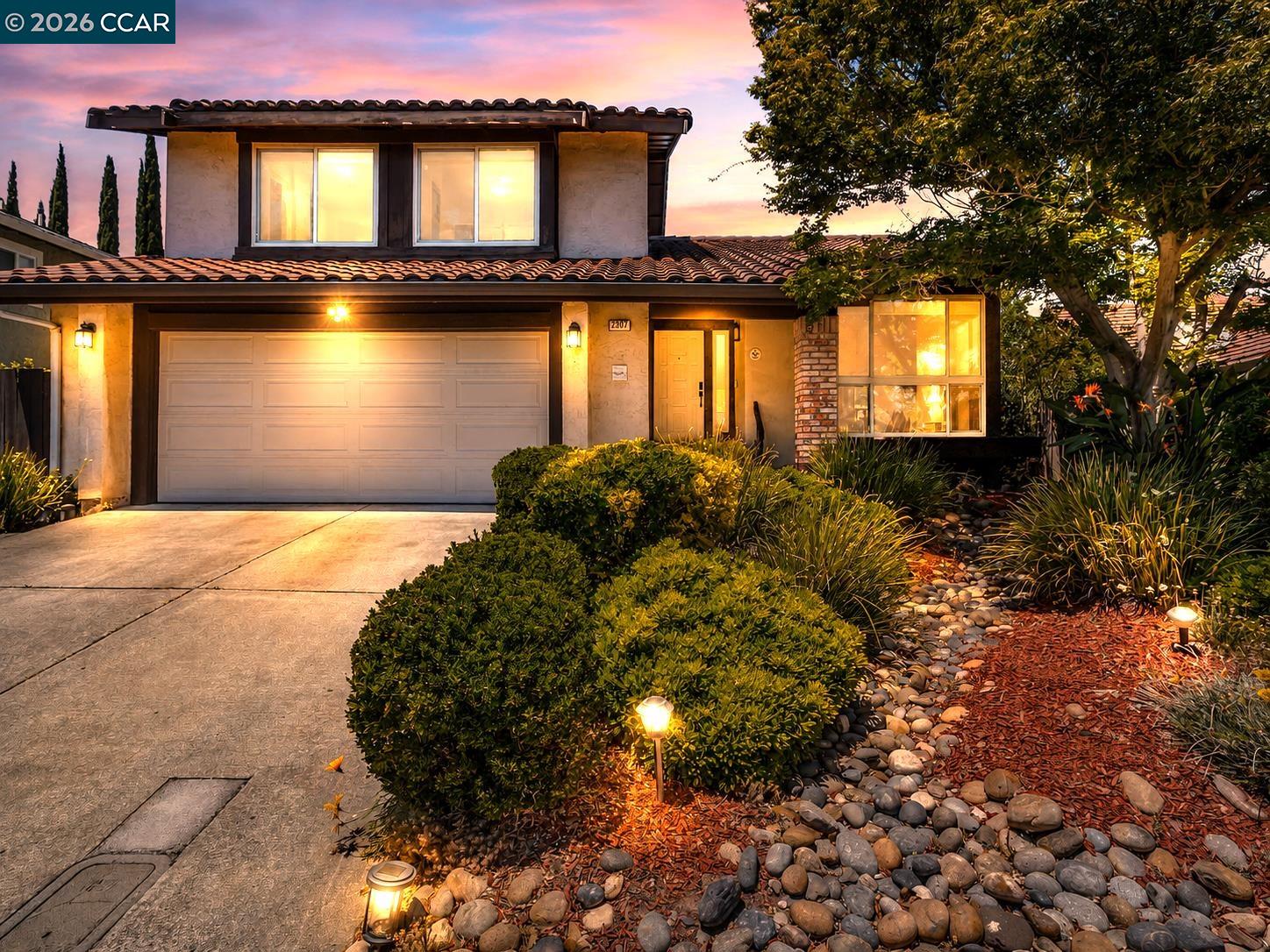 Front Image Thumbnail for CC41141497