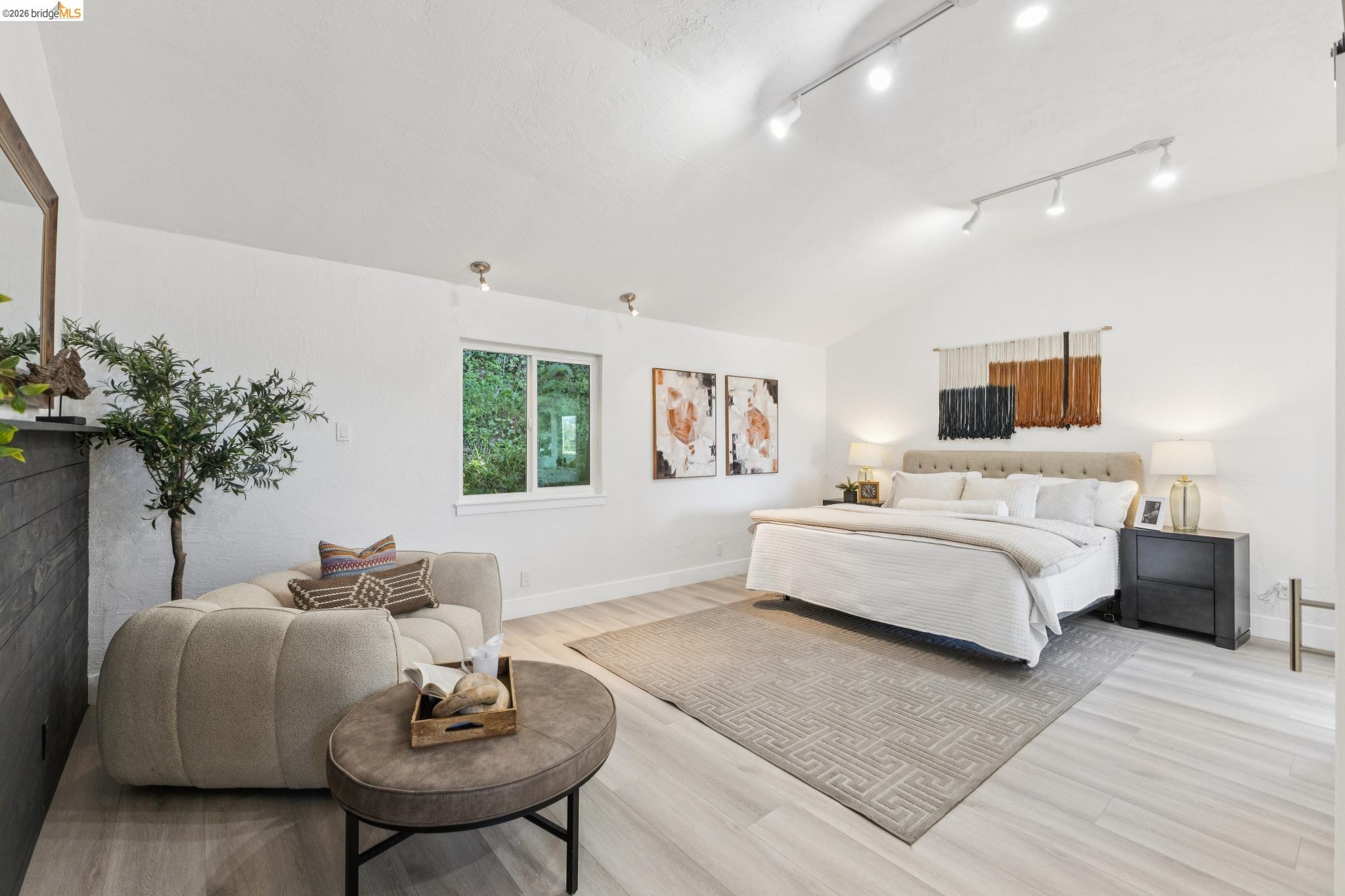 6756 Snake Road, Oakland CA 94611 — photo 17