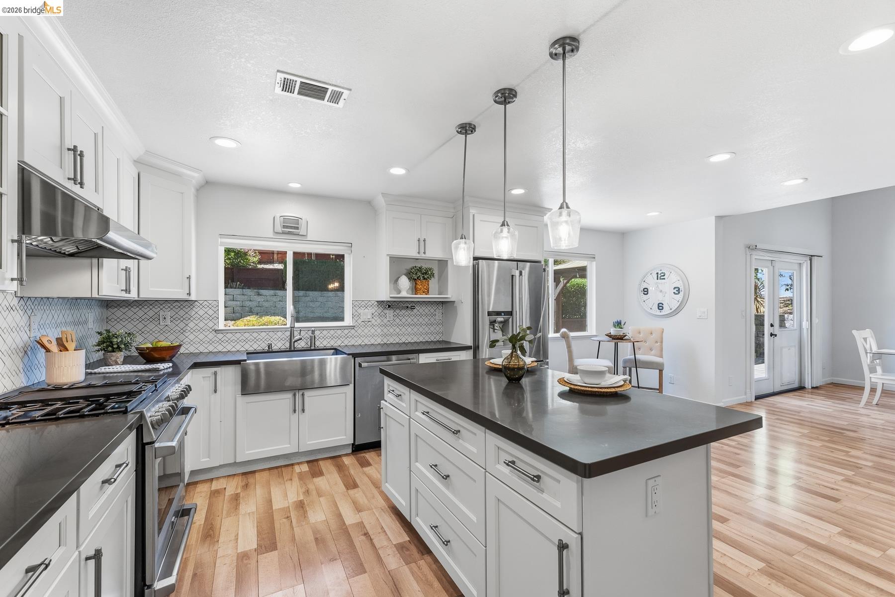 2239 Southwest Ct, Martinez CA 94553 — photo 20